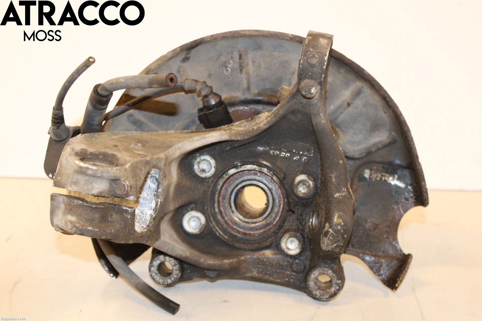 Volkswagen VW PASSAT 05-11 Spindel Hf