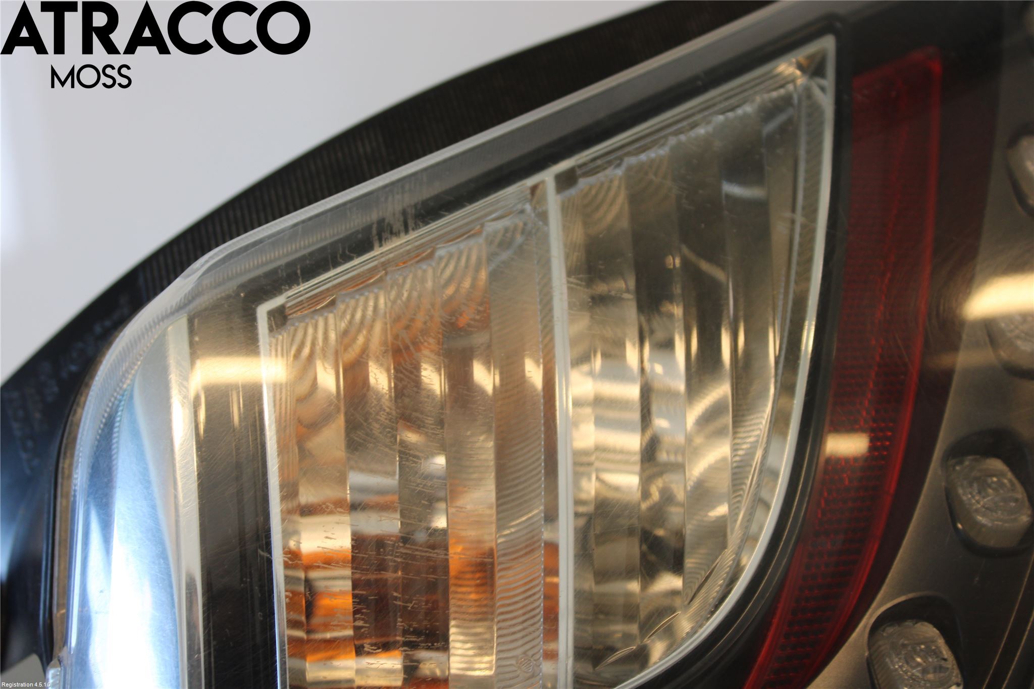 Toyota YARIS XP130 12-14 Baklykt Venstre