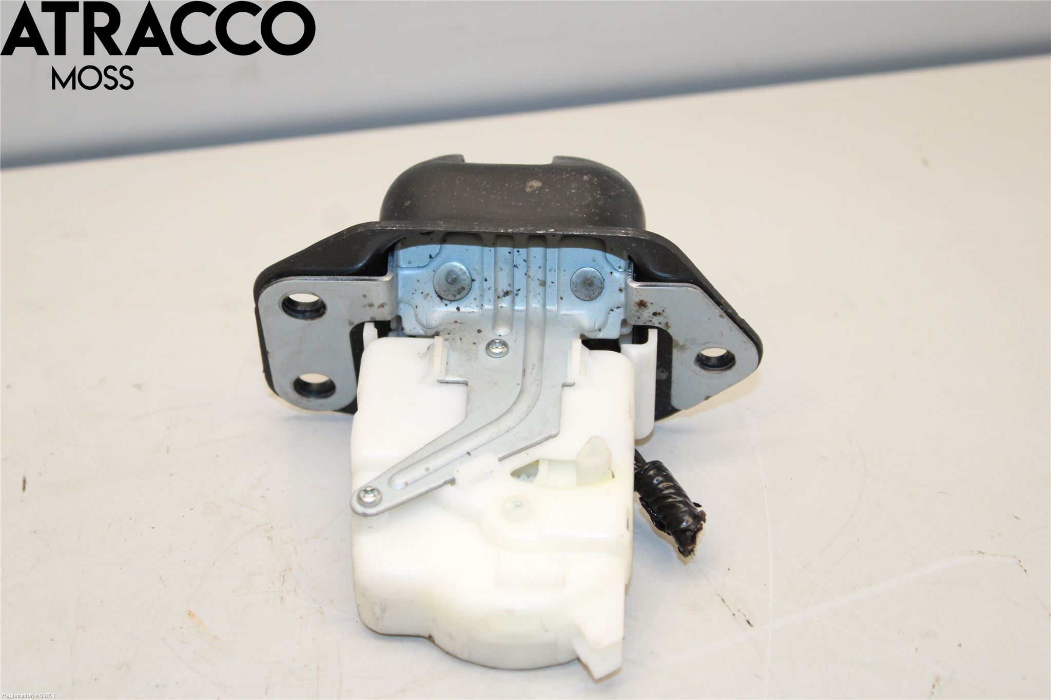 Nissan LEAF 11-17 Bakluke-Lokk Låsekasse