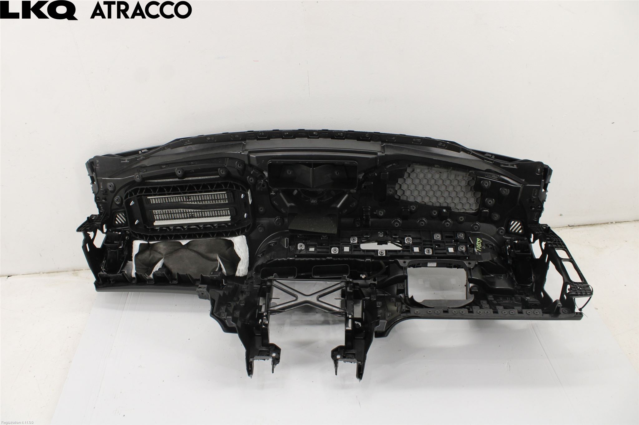 Mercedes-Benz MB EQC (N293) 20- Dashbord