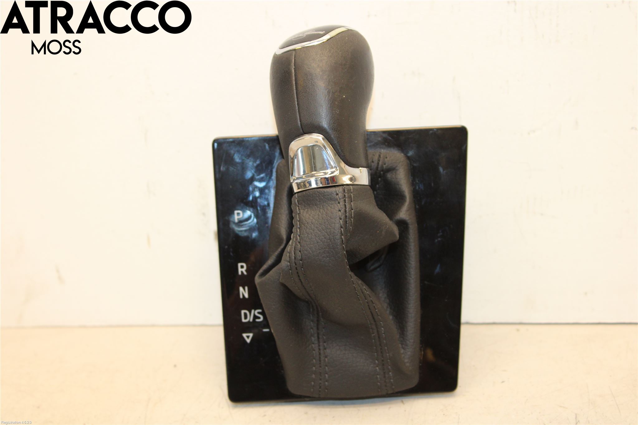 Skoda SUPERB 09-15 Gearspak Kule