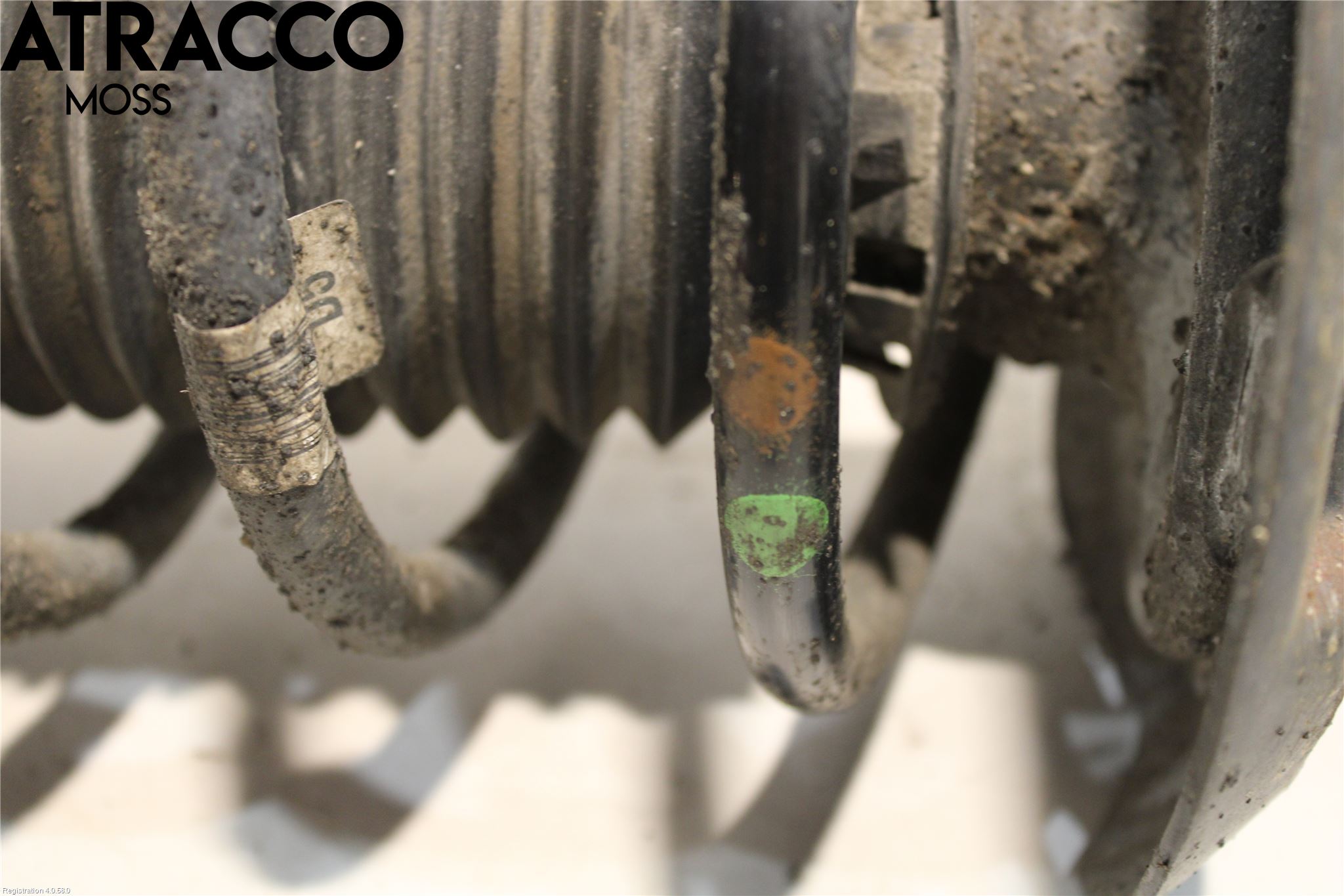 Mercedes-Benz MB E-KLASS (W212) 09-16 Fjærbein Foran Venstre