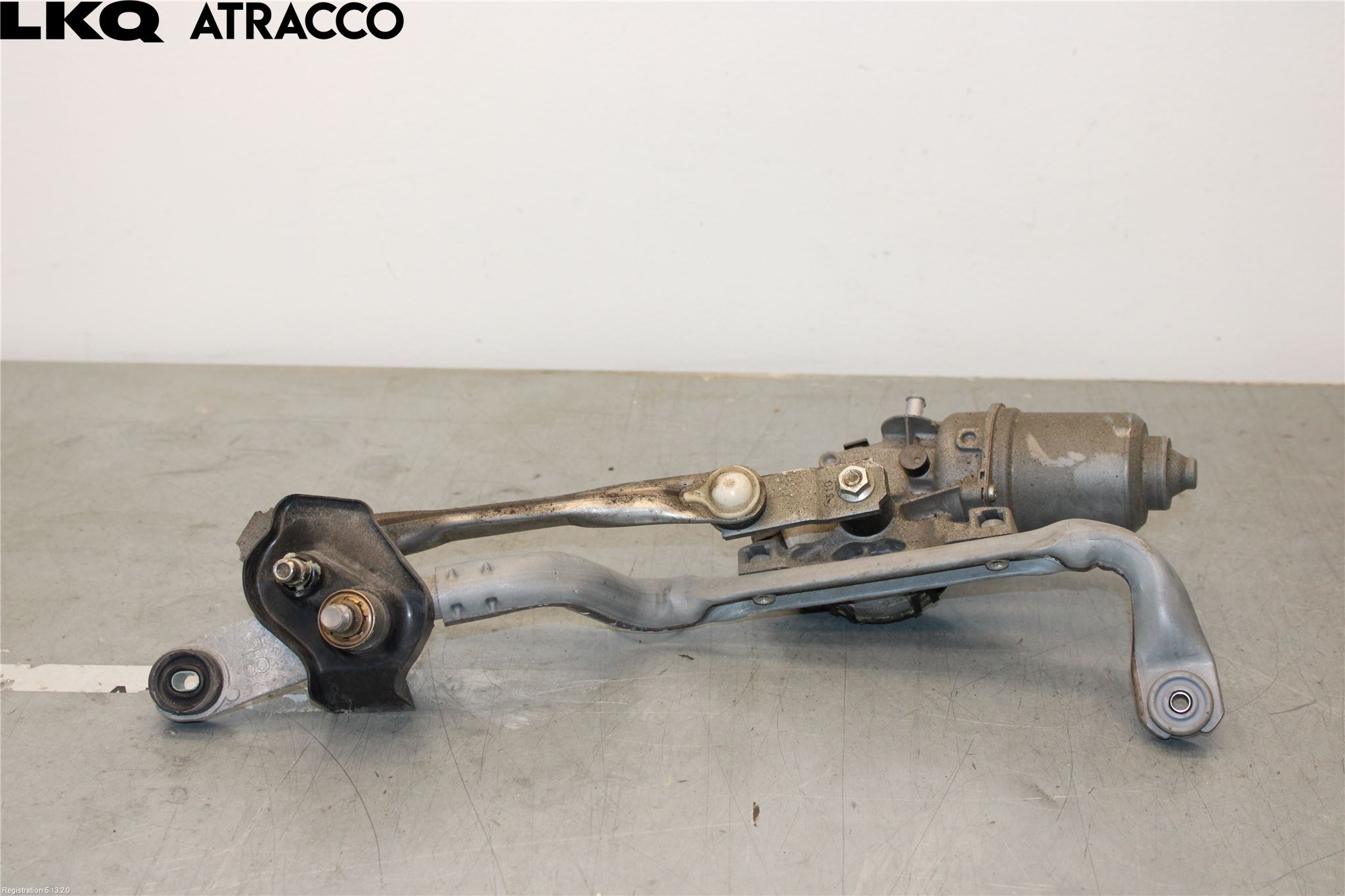 Toyota YARIS XP130 12-14 Viskermotor Frontrute