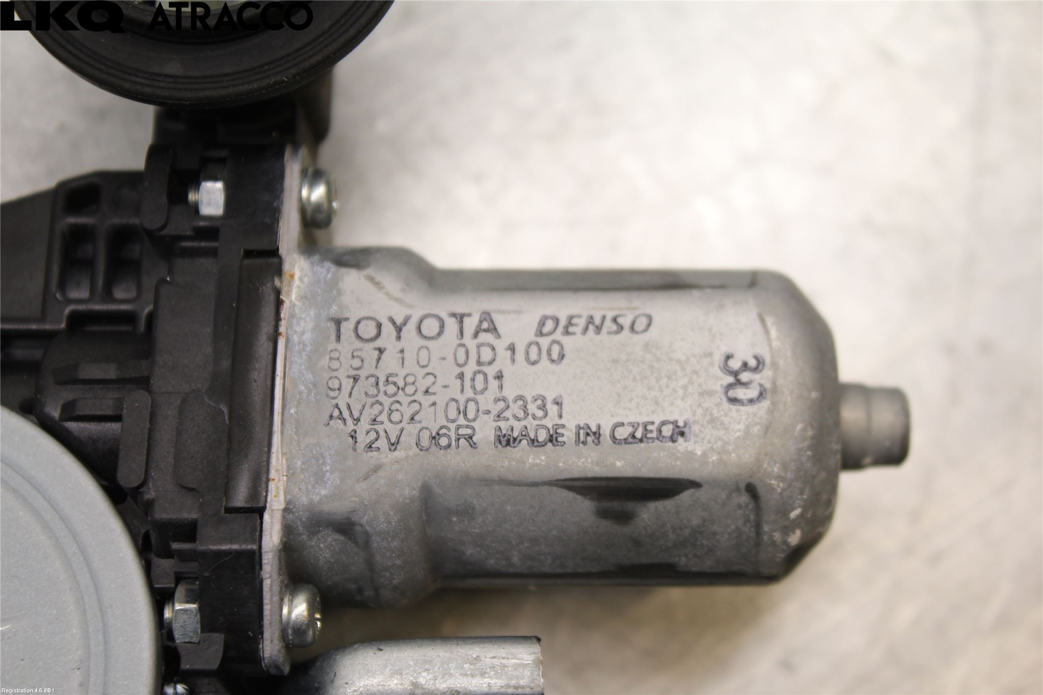 Toyota AURIS 13-19 Vindusheis El Komp