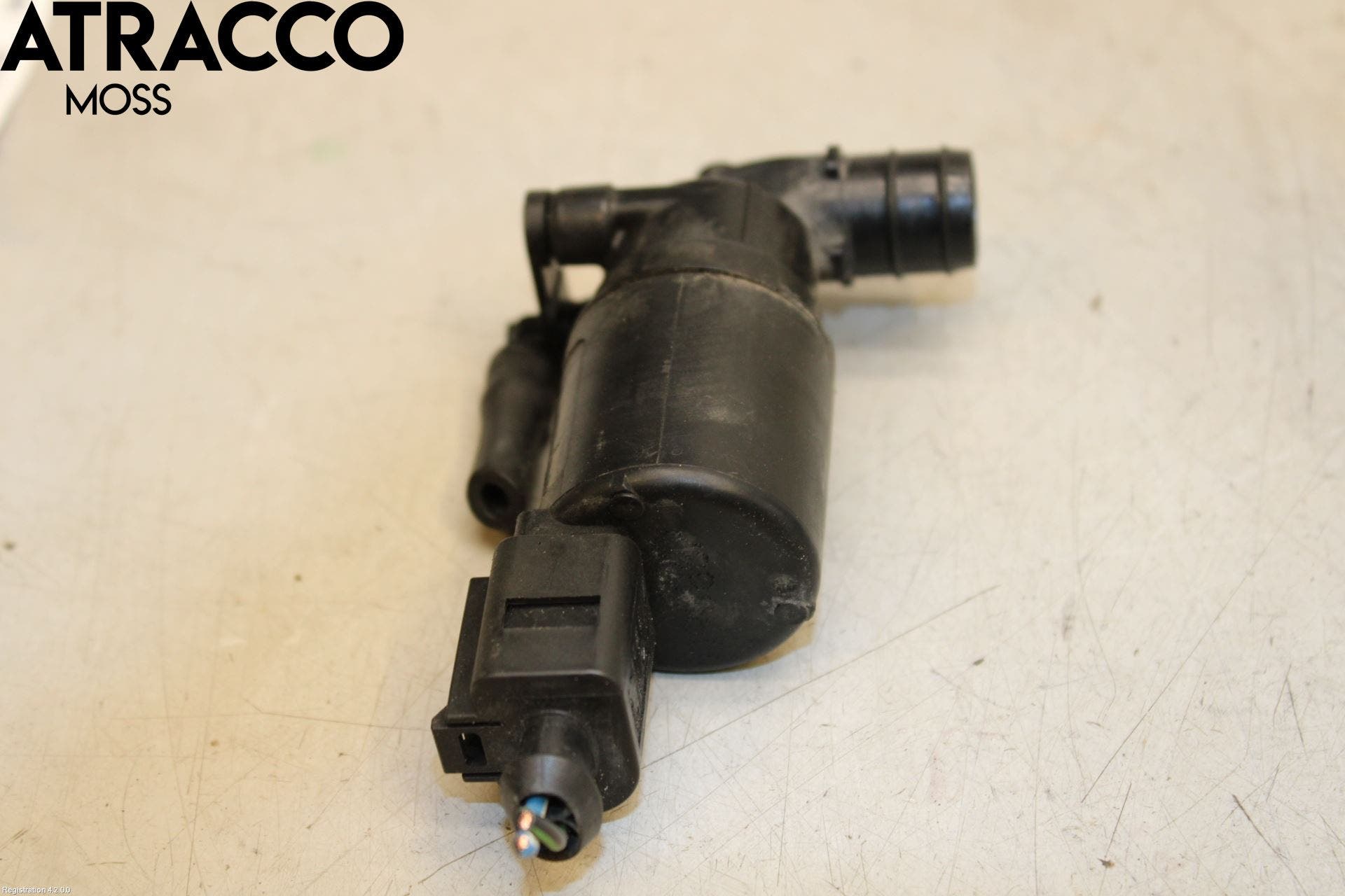 Volvo XC60 18- Spylerpumpe Frontrute