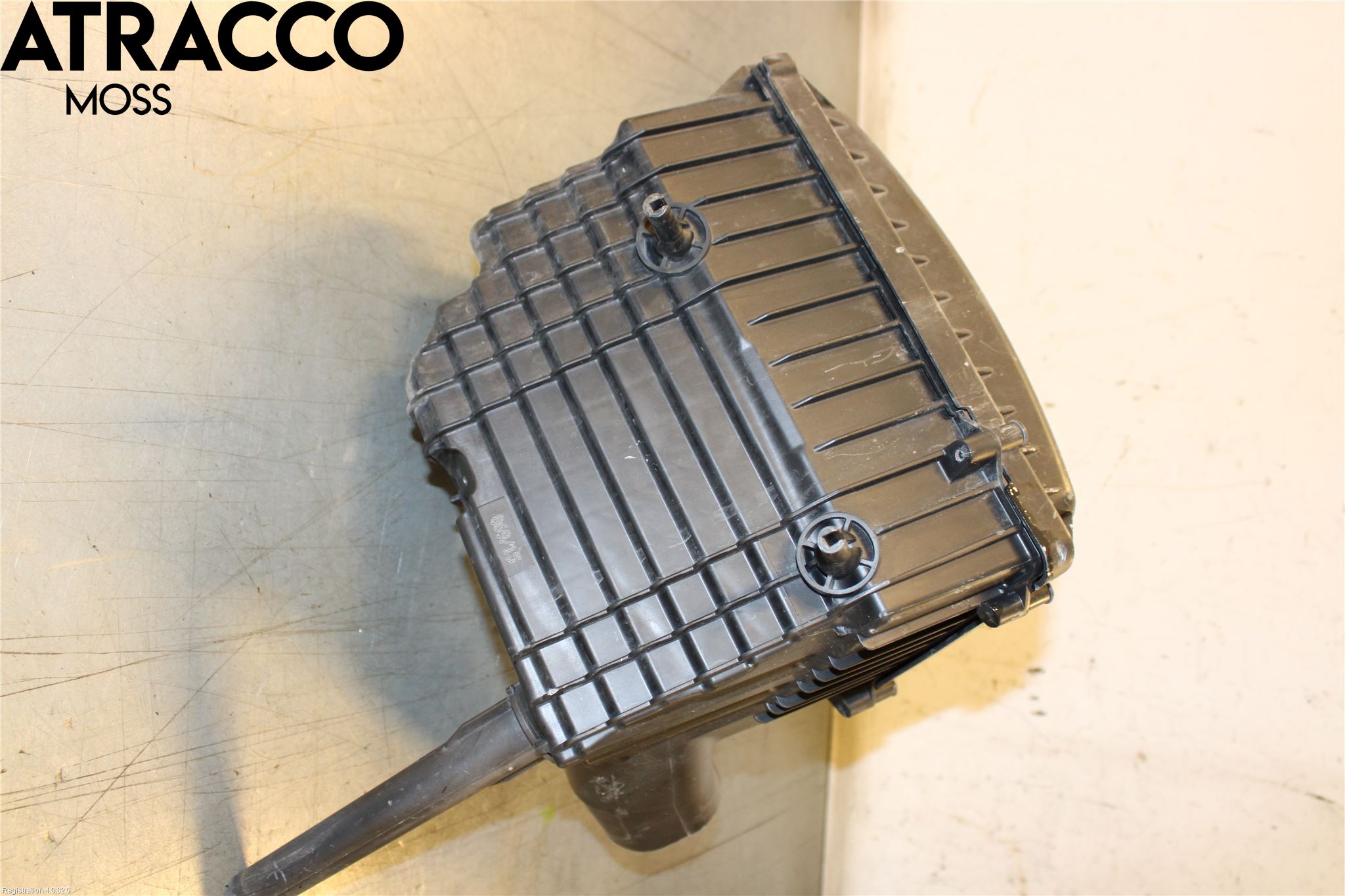 Opel VIVARO 15-19 Luftfilter Boks