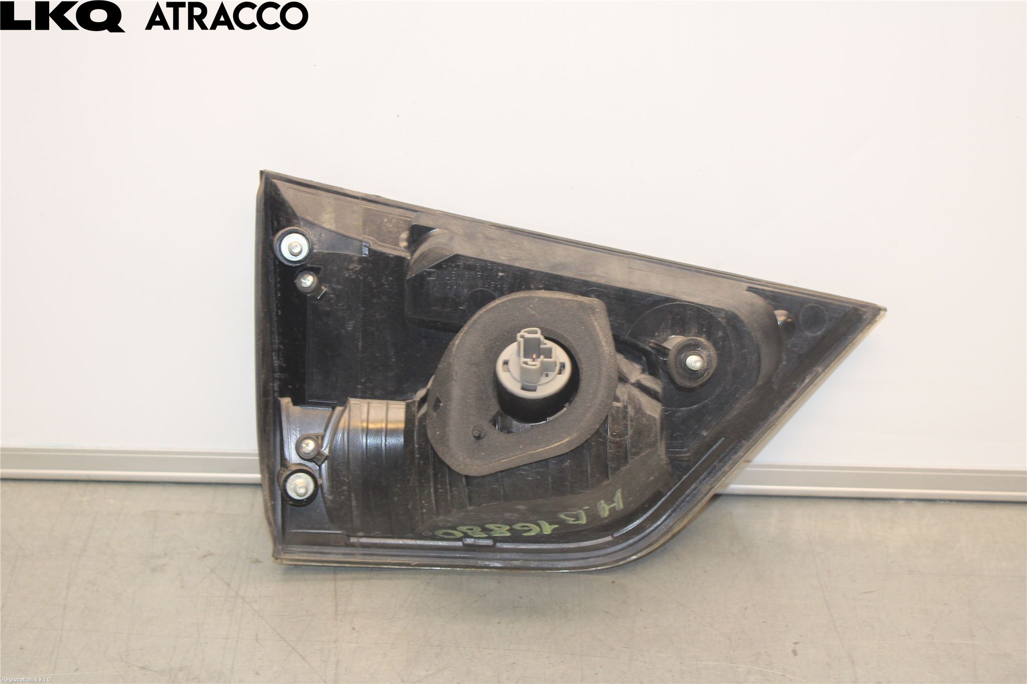 Mitsubishi OUTLANDER 07-12 Baklykt Høyre  På Luke(Indre)