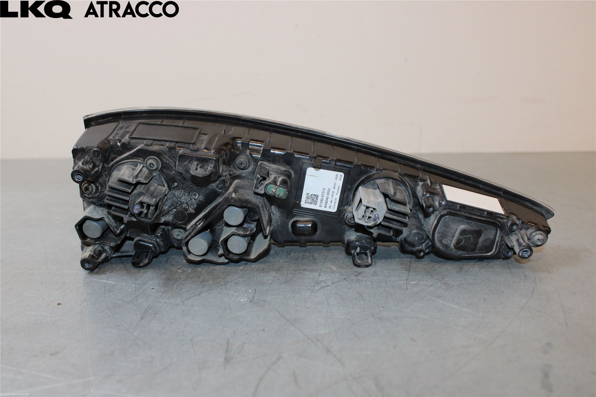Toyota PRIUS (ZVW50) 16-21 Baklykt Venstre