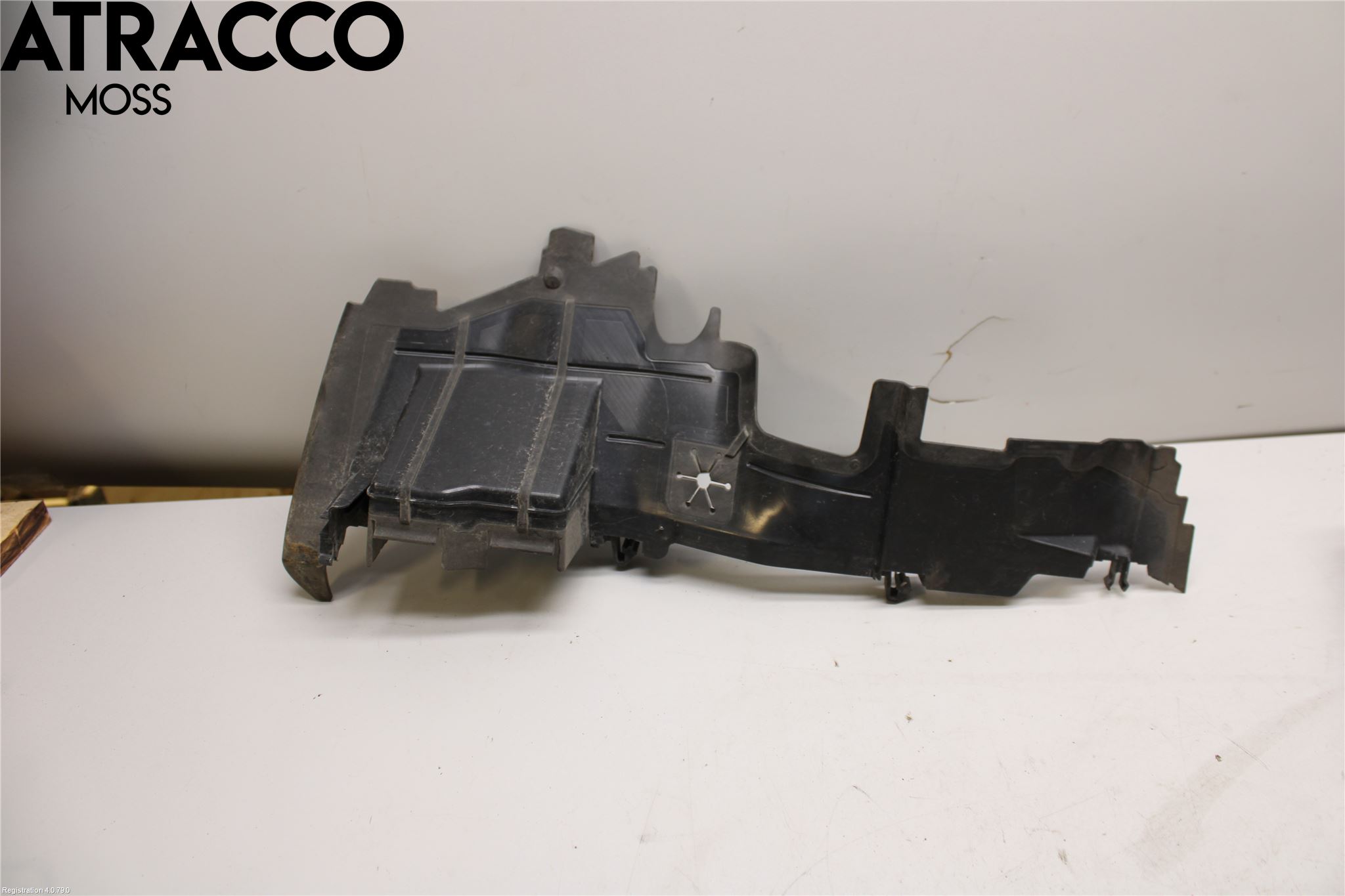 Volkswagen VW POLO VI 18->> Luftstyring Front