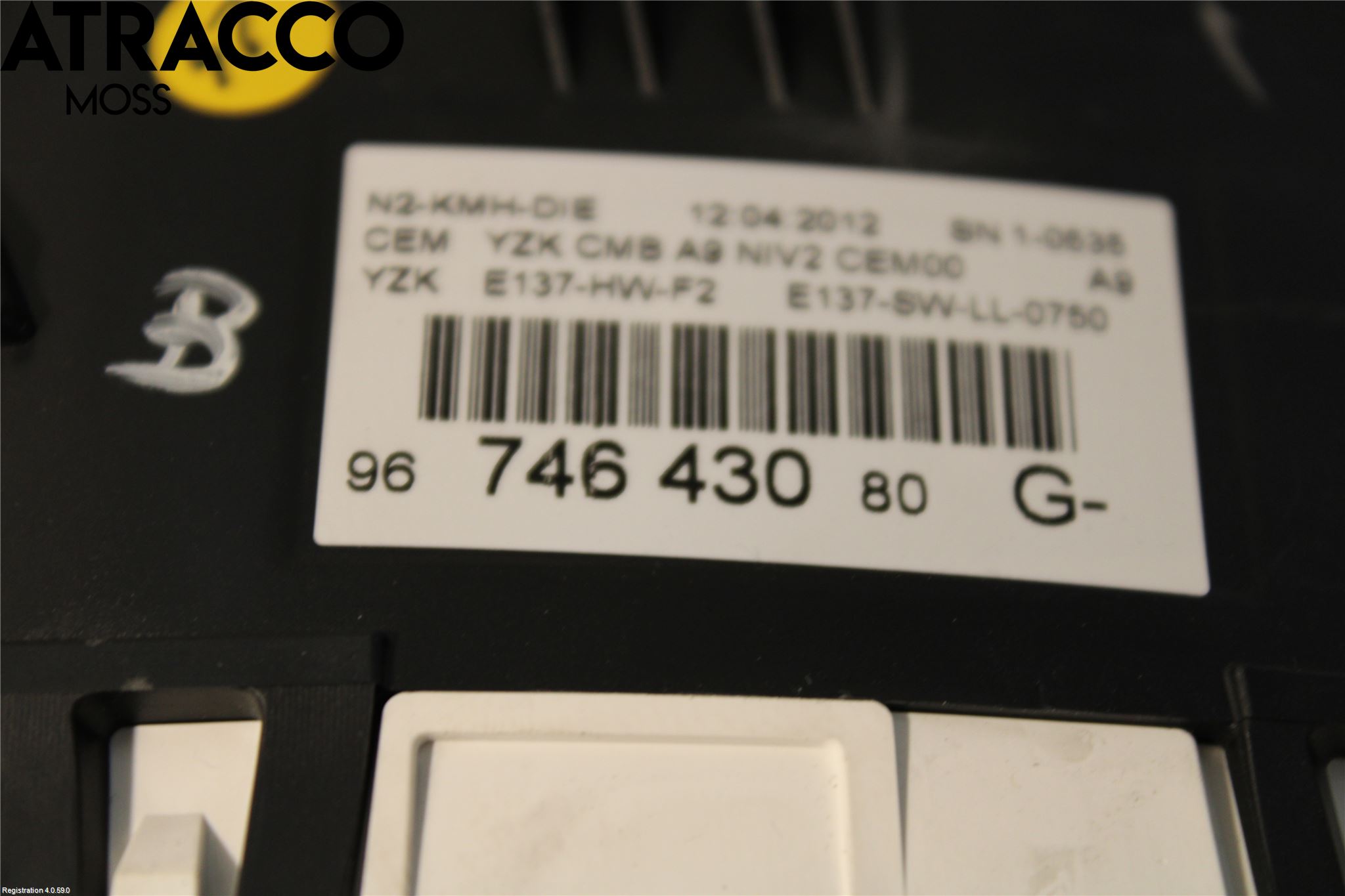 Peugeot 208 12-15 Instr Kombinert