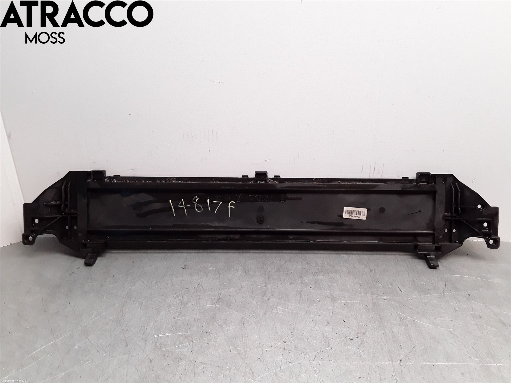 BMW 5 F10/F11/F18 09-17 Radiator Feste - Ramme - Bjelk