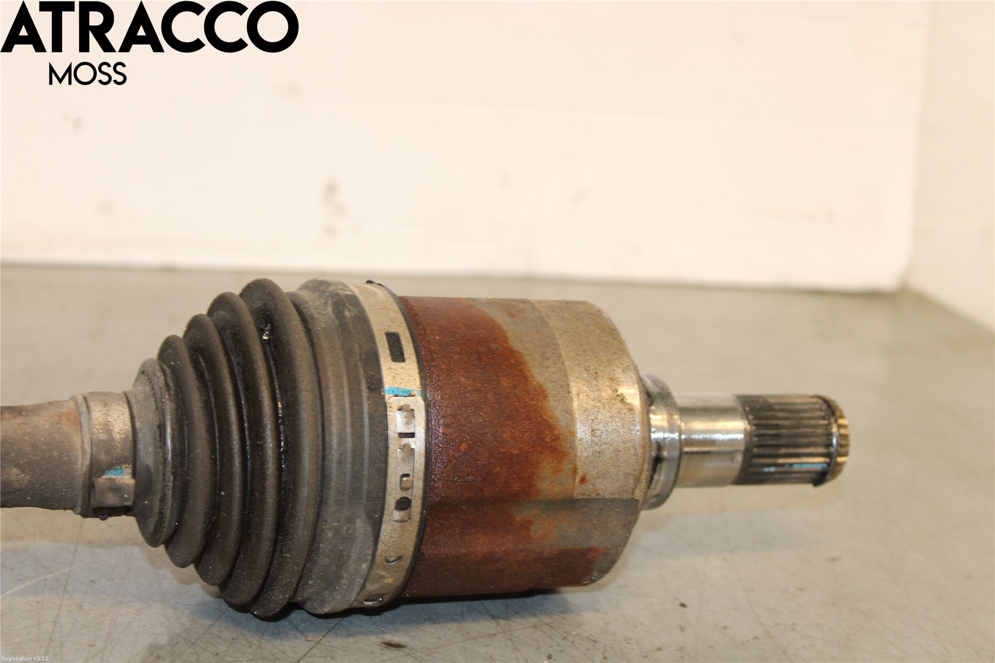 Kia SOUL 09- Drivaksel Foran Kompl Venstre