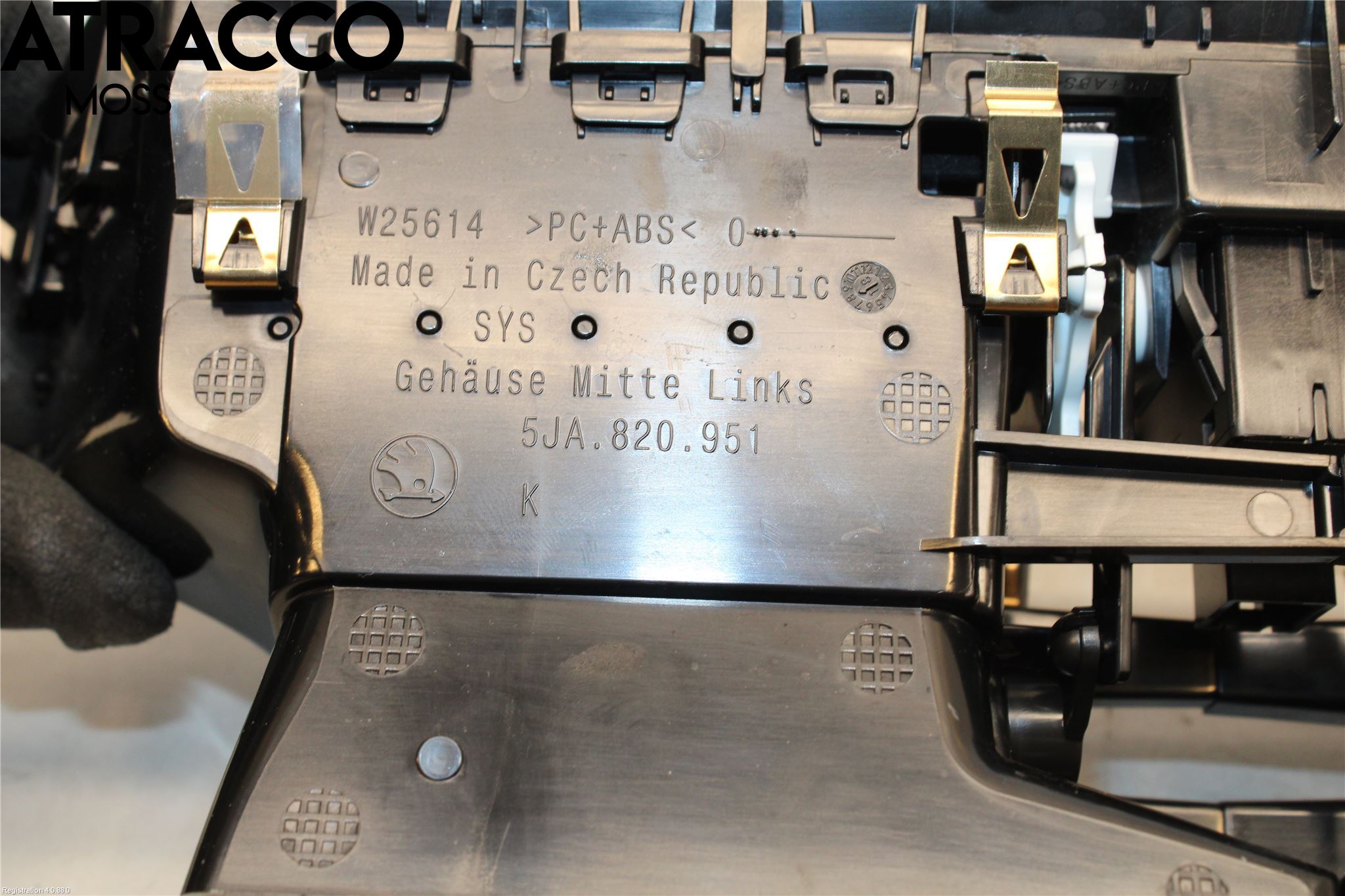 Skoda RAPID Dashbord Kanal - Dyse