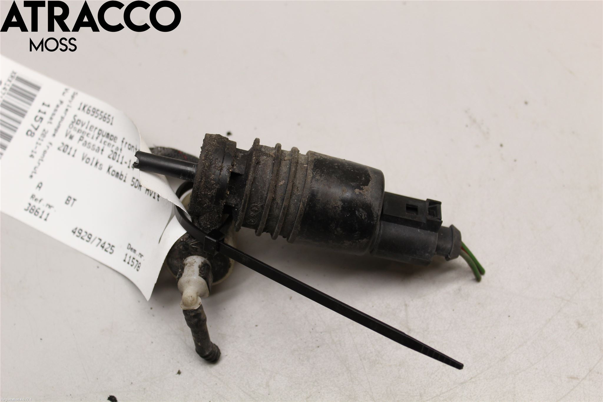 Volkswagen VW PASSAT 11-14 Spylerpumpe Frontrute