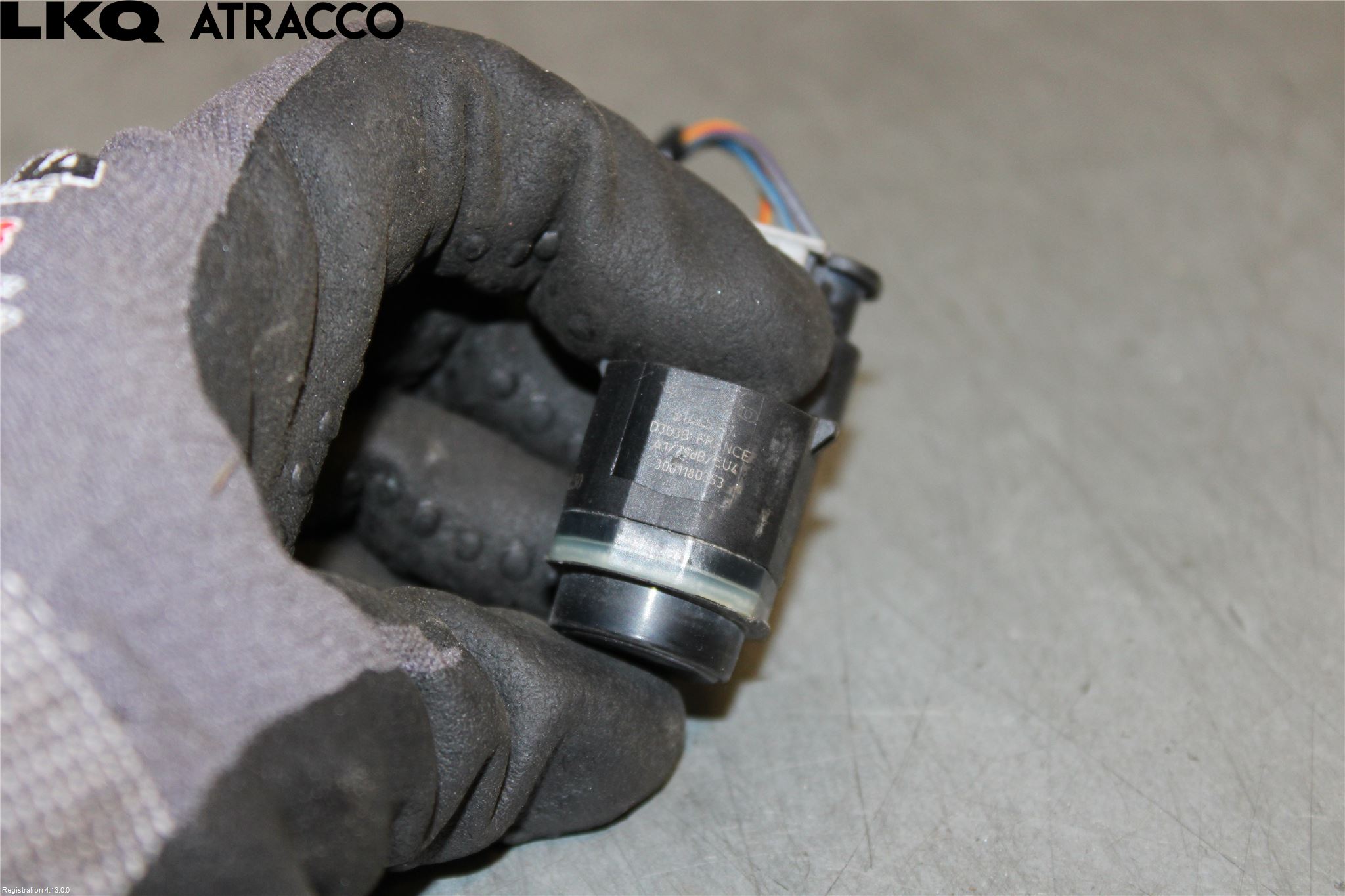 Volvo V60 CROSS COUNTRY 16-18 Sensor Parkering Front