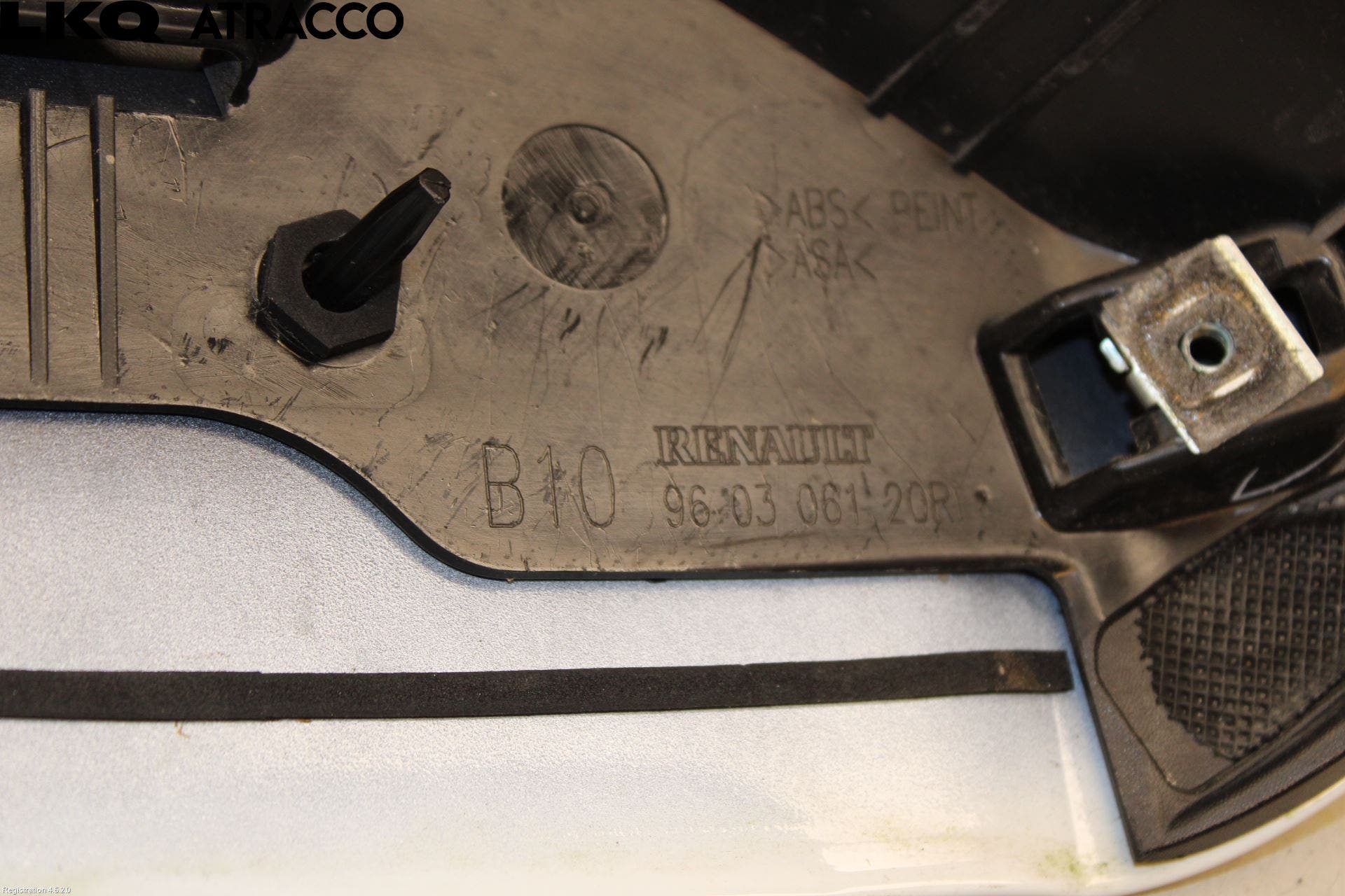 Renault ZOE/E-TECH 13- Spoiler Bakluke