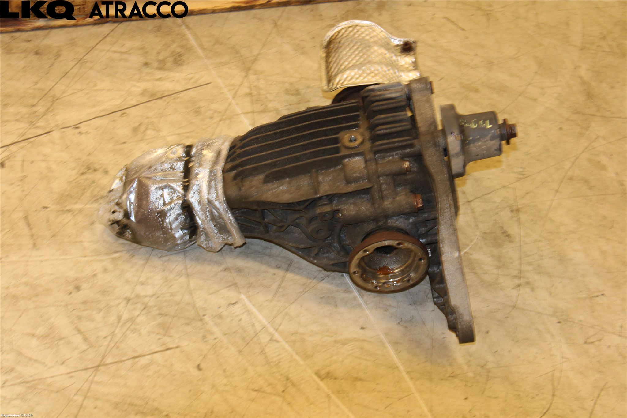 Audi A4 12-15 Bakaksel Kardang Bak -Diff