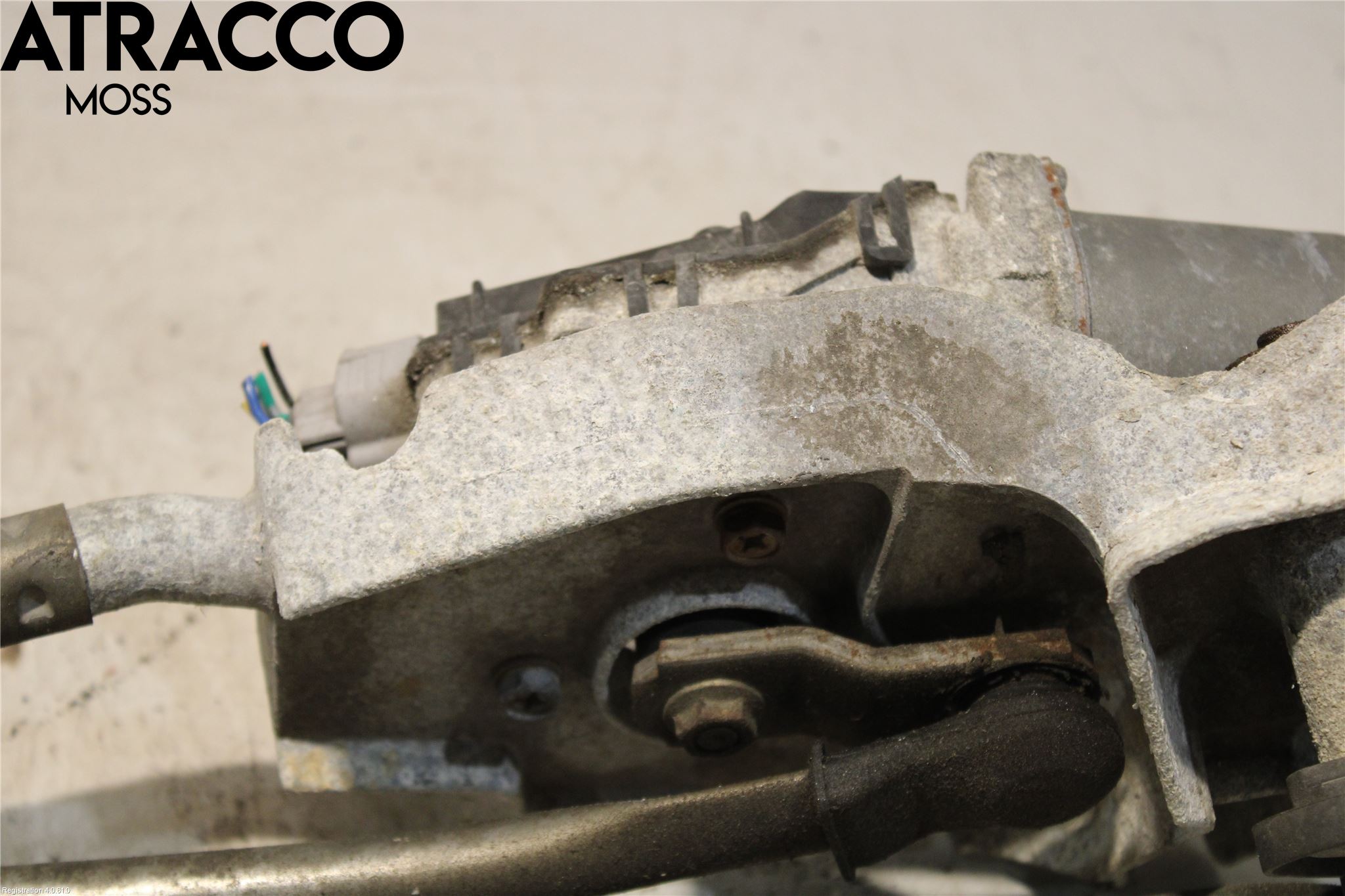 Mitsubishi OUTLANDER 07-12 Viskermotor Frontrute