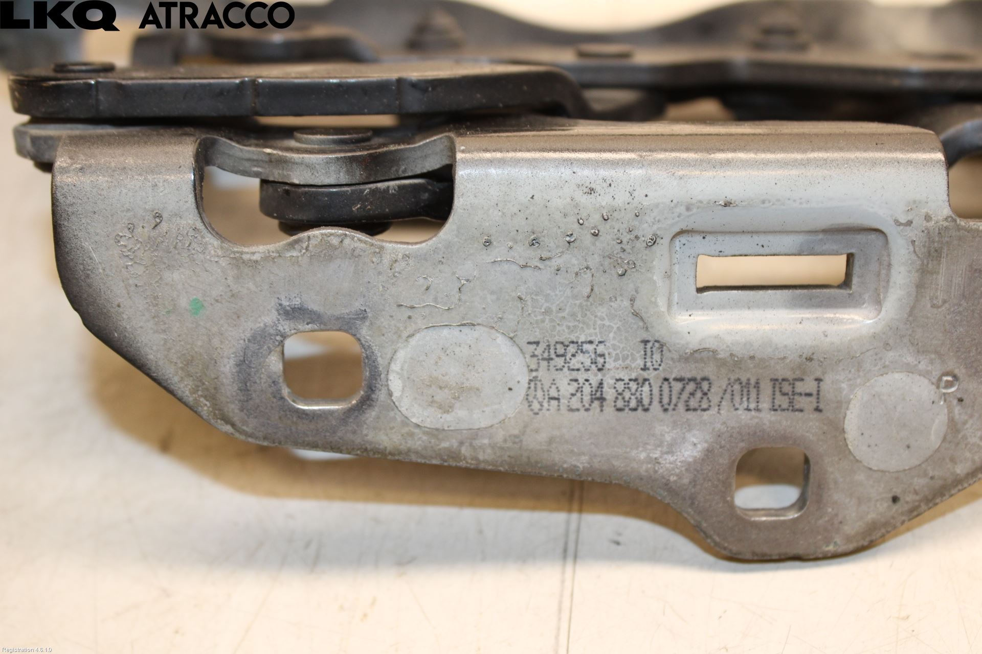 Mercedes-Benz MB C-KLASS (W204) 07-15 Panser Hengsel - Hengsler