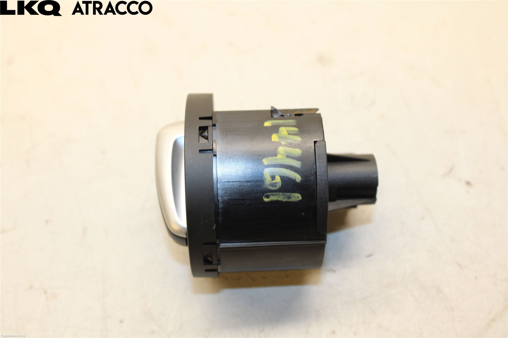 Volkswagen VW TOURAN 10-15 Bryter Hovedlys