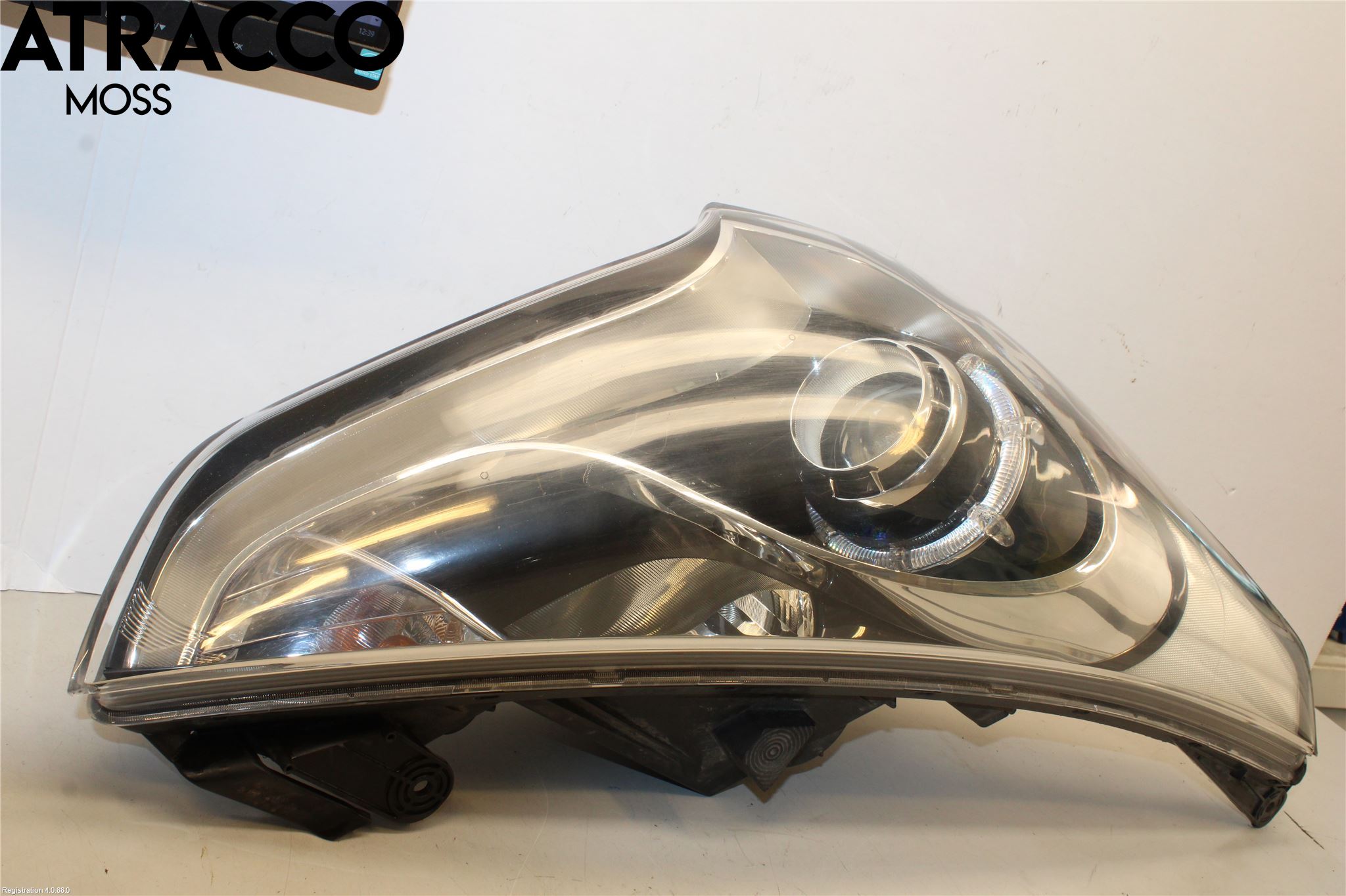 Hyundai VELOSTER 12-17 Frontlykt Høyre