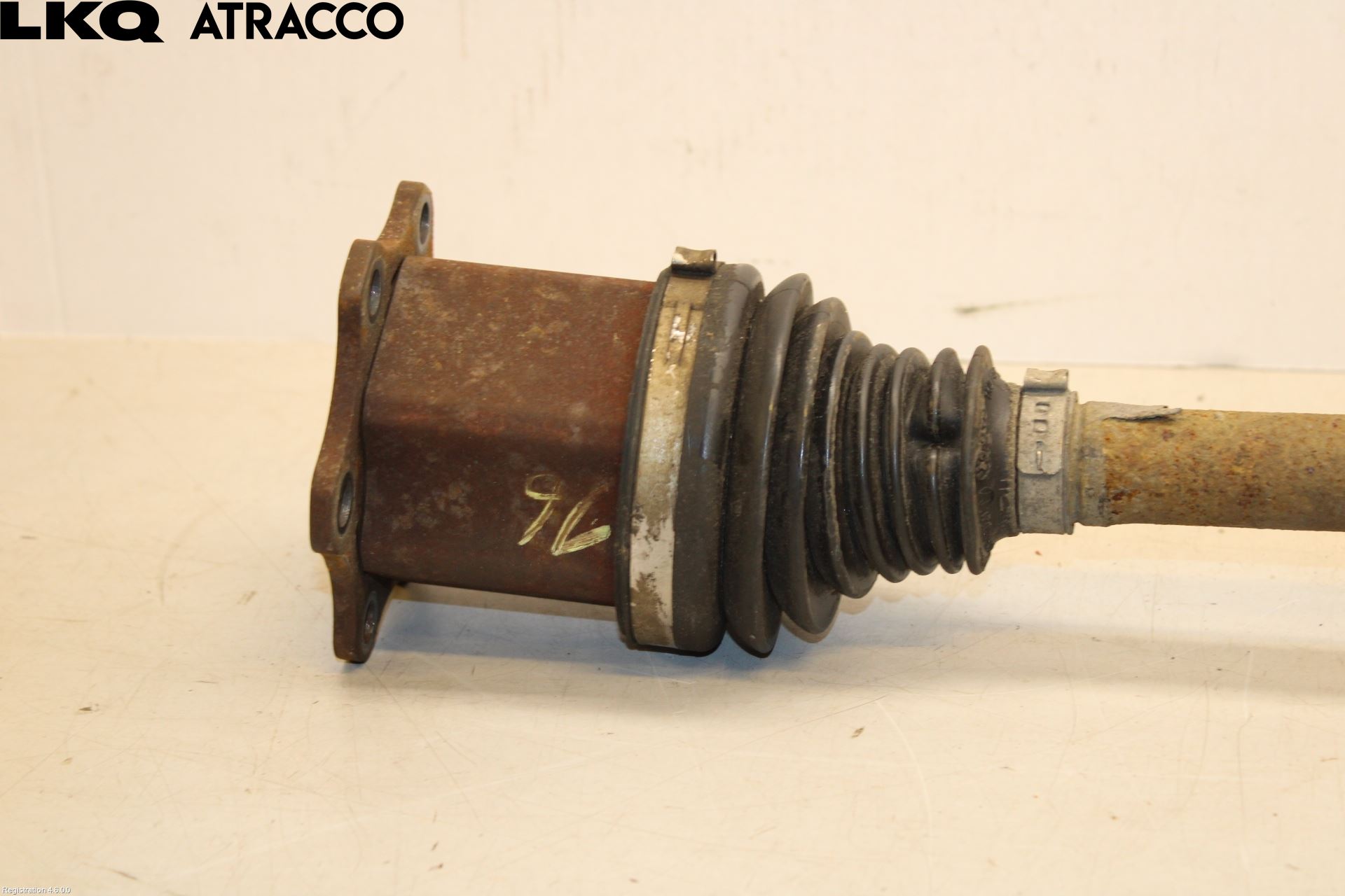 Skoda SUPERB 16-24 Drivaksel Foran Kompl Venstre