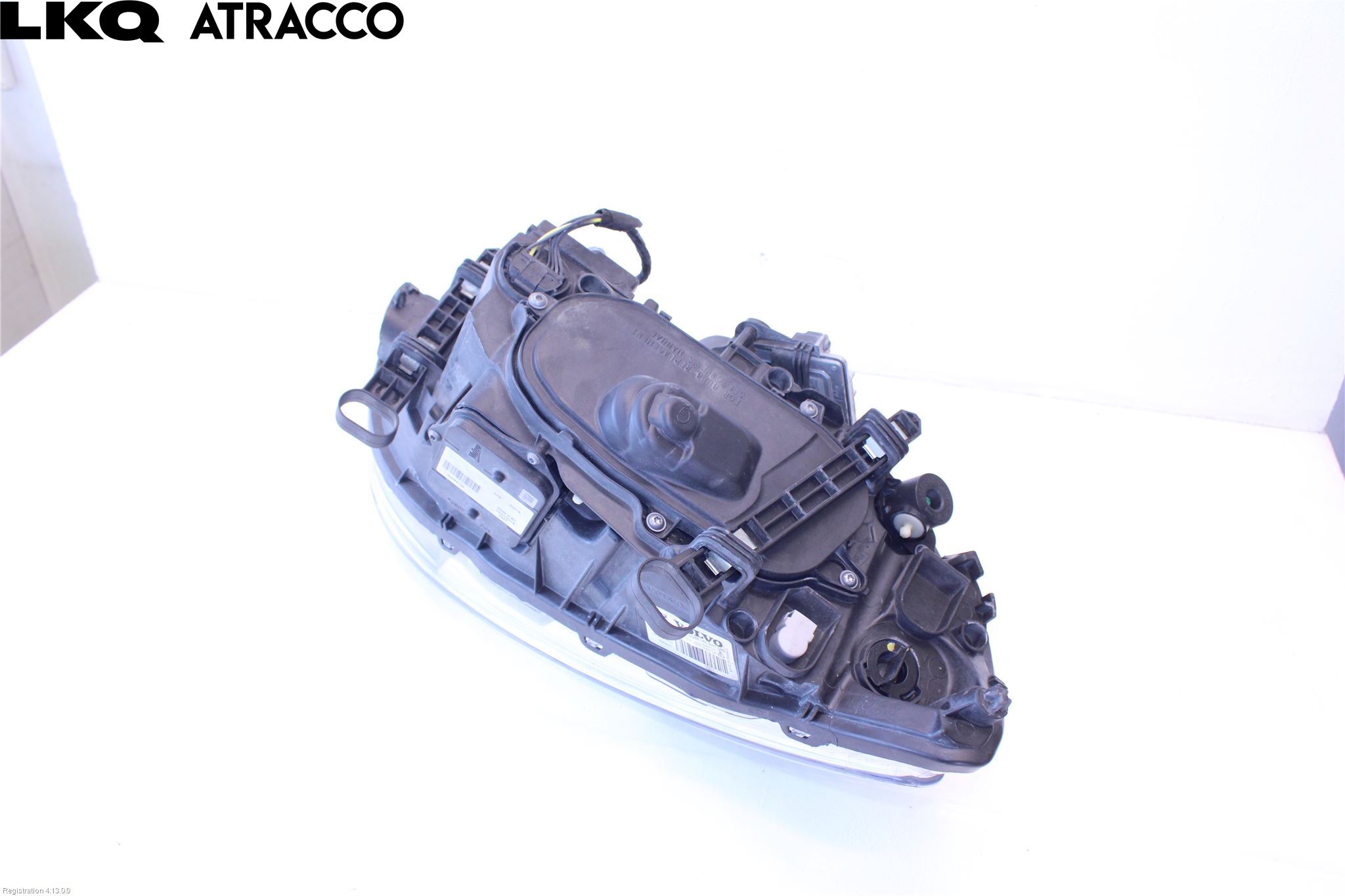 Volvo V60 CROSS COUNTRY 16-18 Frontlykt Venstre