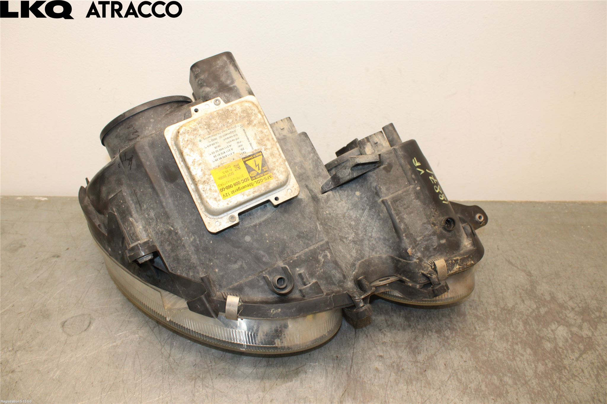 Mercedes-Benz MB E-KLASS (W211) 02-09 Frontlykt Venstre