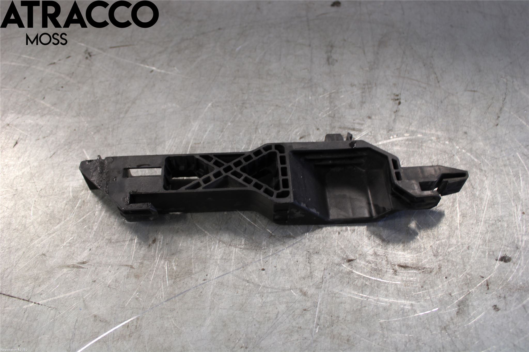 Volkswagen VW GOLF / E-GOLF VII 13-20 Radiator Feste - Ramme - Bjelk