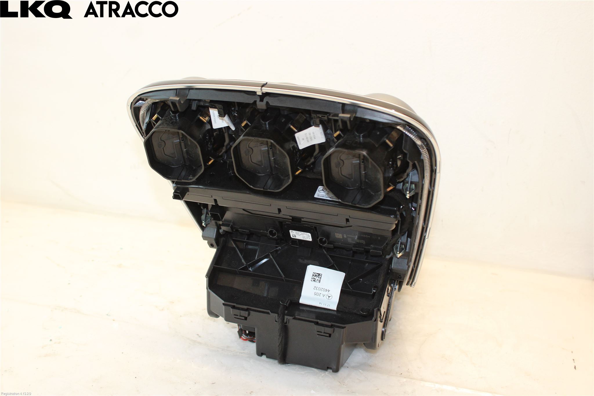 Mercedes-Benz MB C-KLASS (W205) 14-21 Instrumentkonsoll Midt