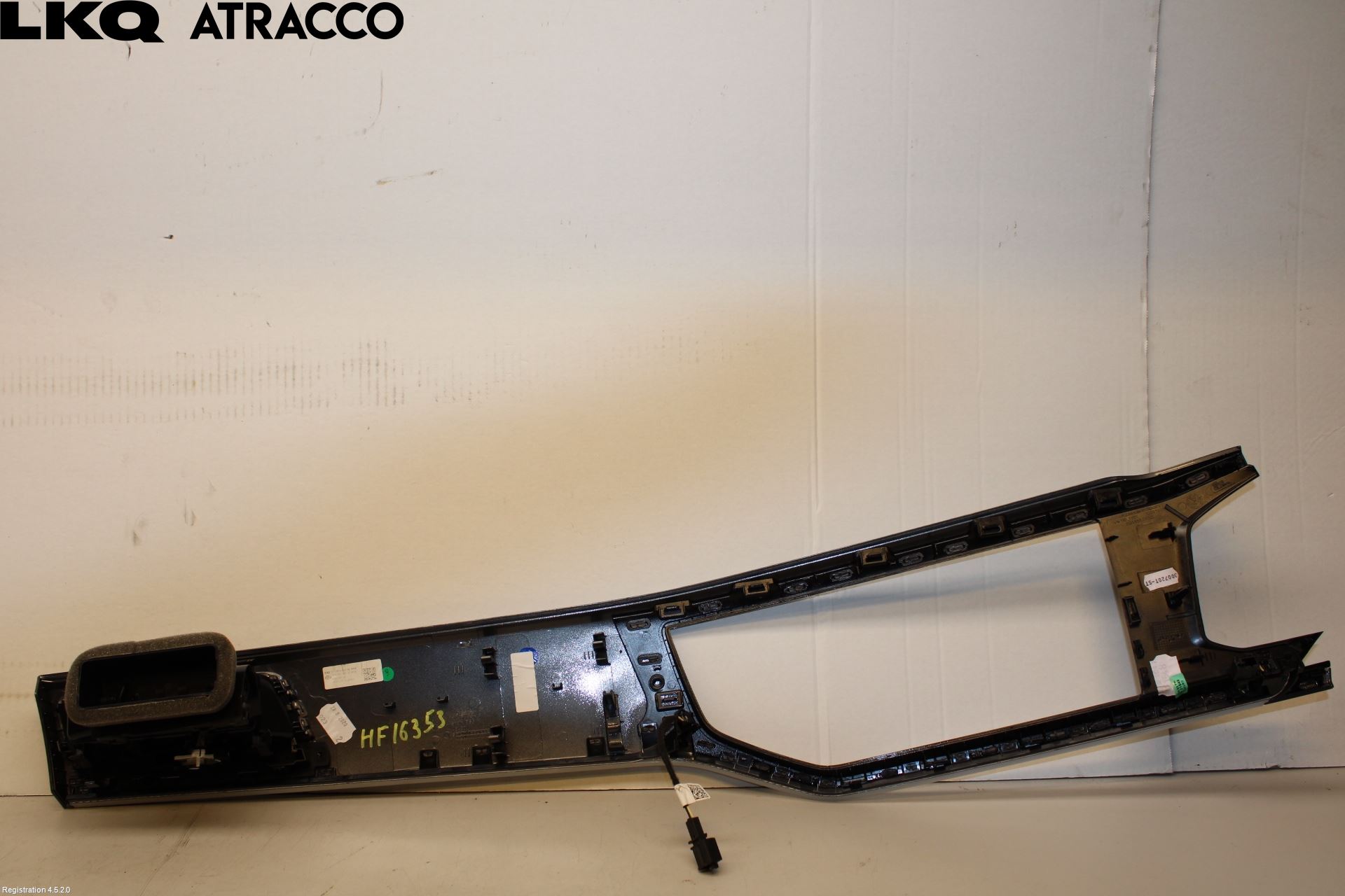 Volkswagen VW POLO VI 18->> Dashbord Kanal - Dyse