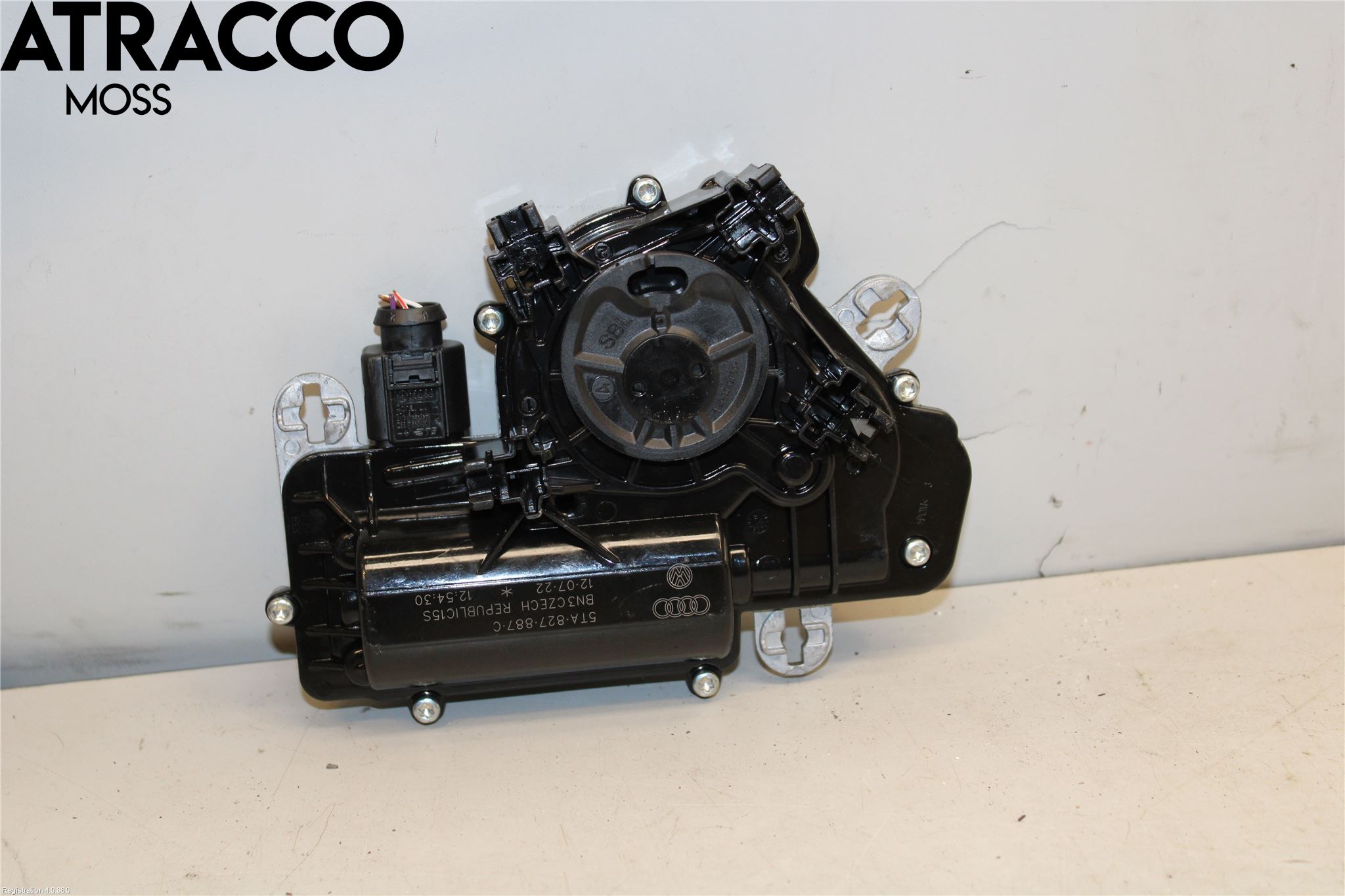 Skoda ENYAQ iV 21- Baklukeåpner Automatisk