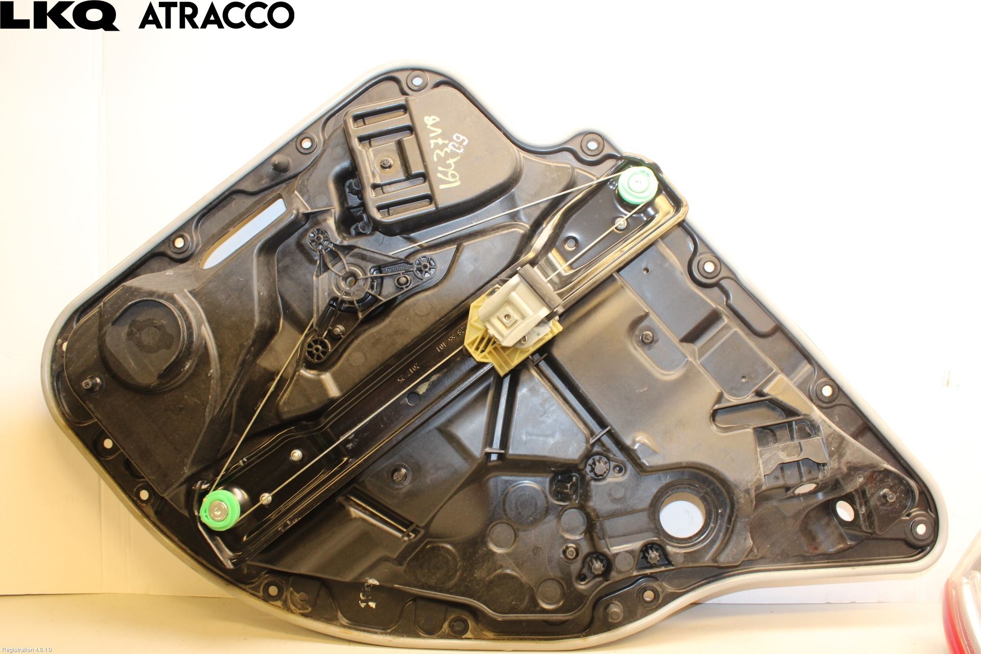 Mercedes-Benz MB C-KLASS (W205) 14-21 Vindusheis El Komp