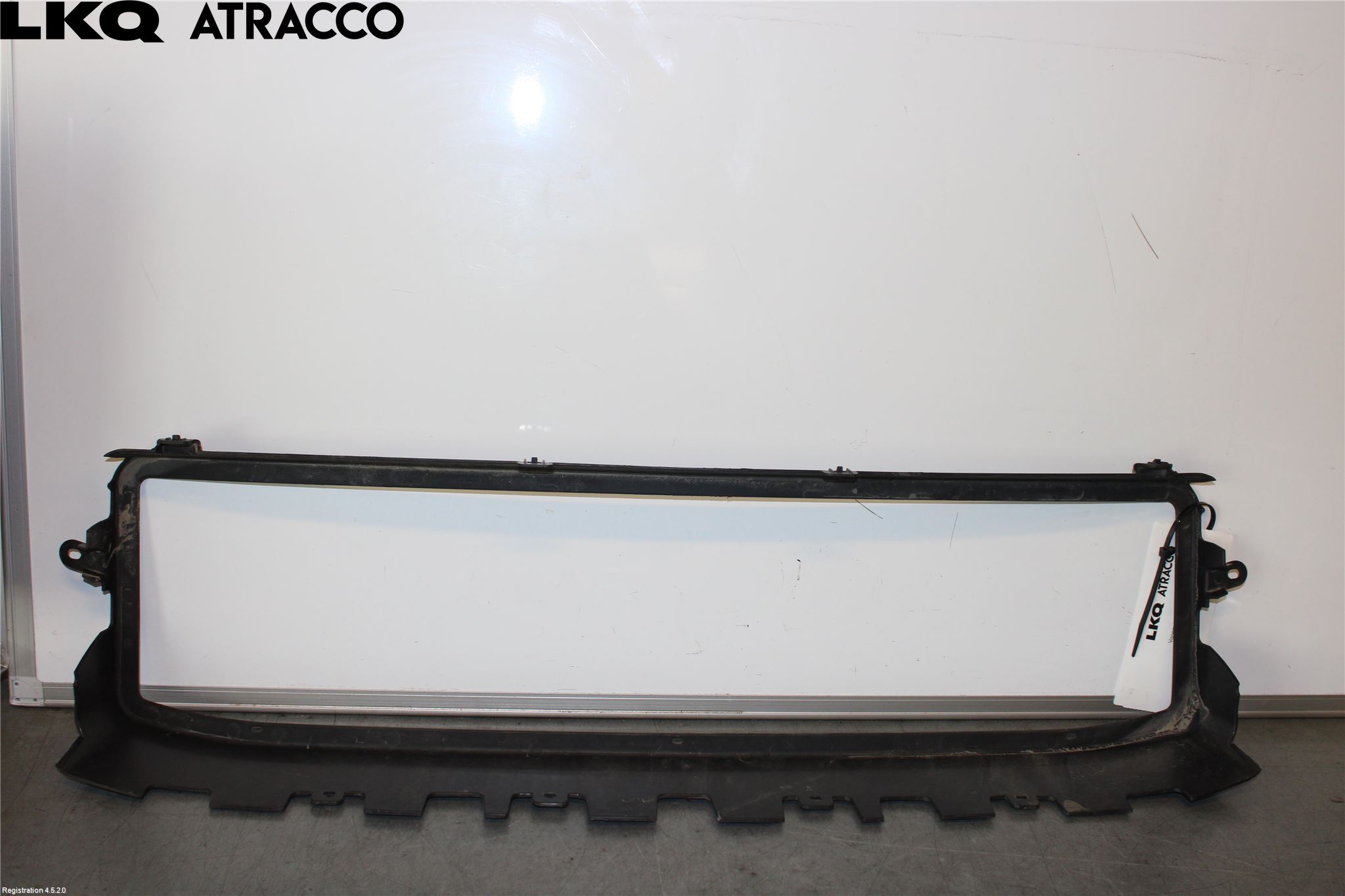 Ford ECOSPORT 17- Støtfanger Foran Midt Del