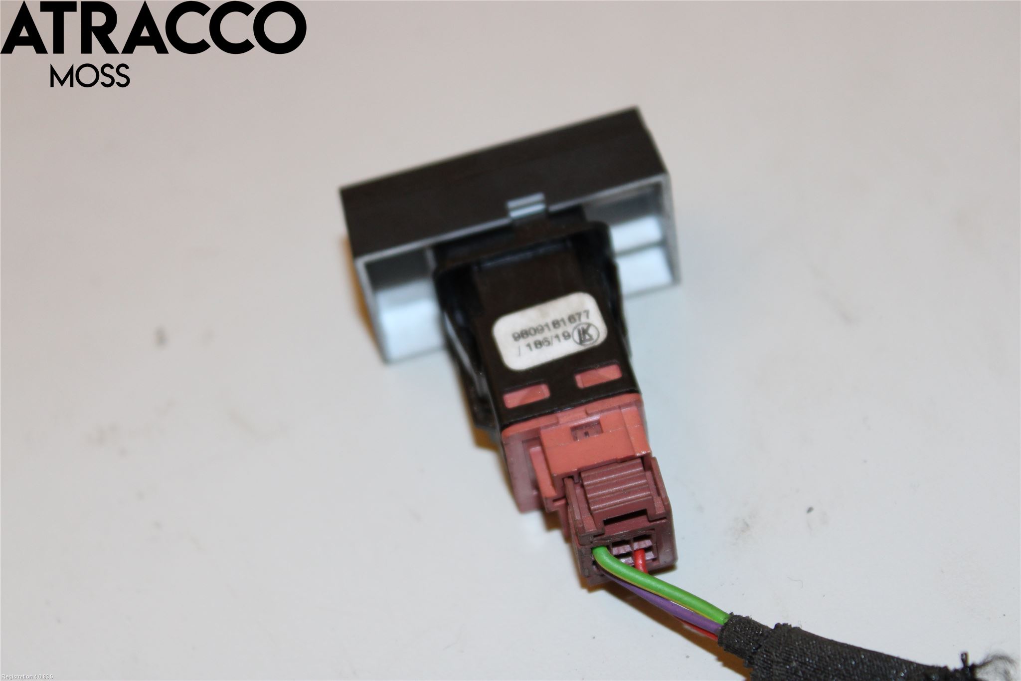 Toyota PROACE II 16- Bryter Varsel (Nødblink)