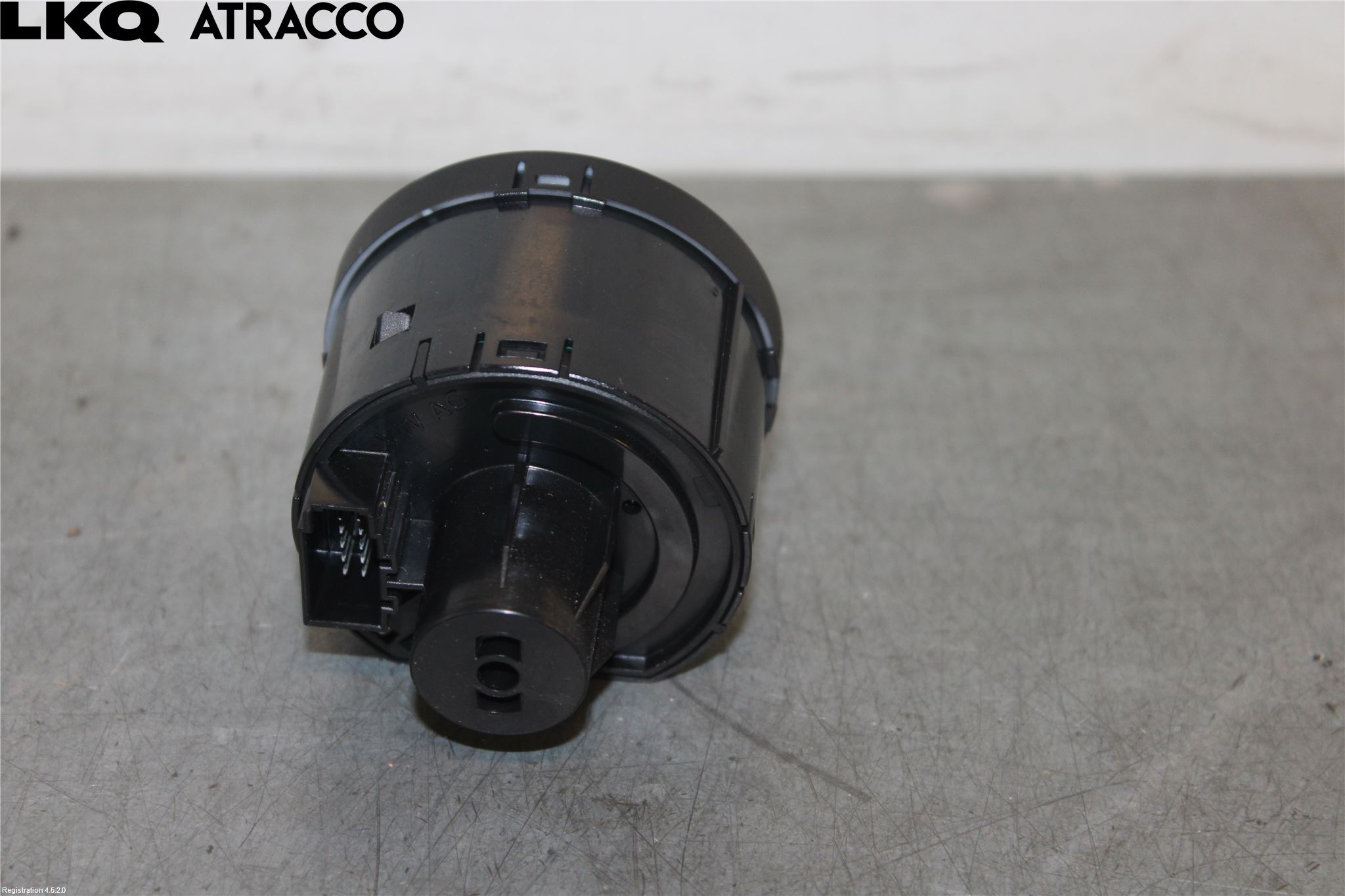 Volkswagen VW POLO VI 18->> Bryter Hovedlys