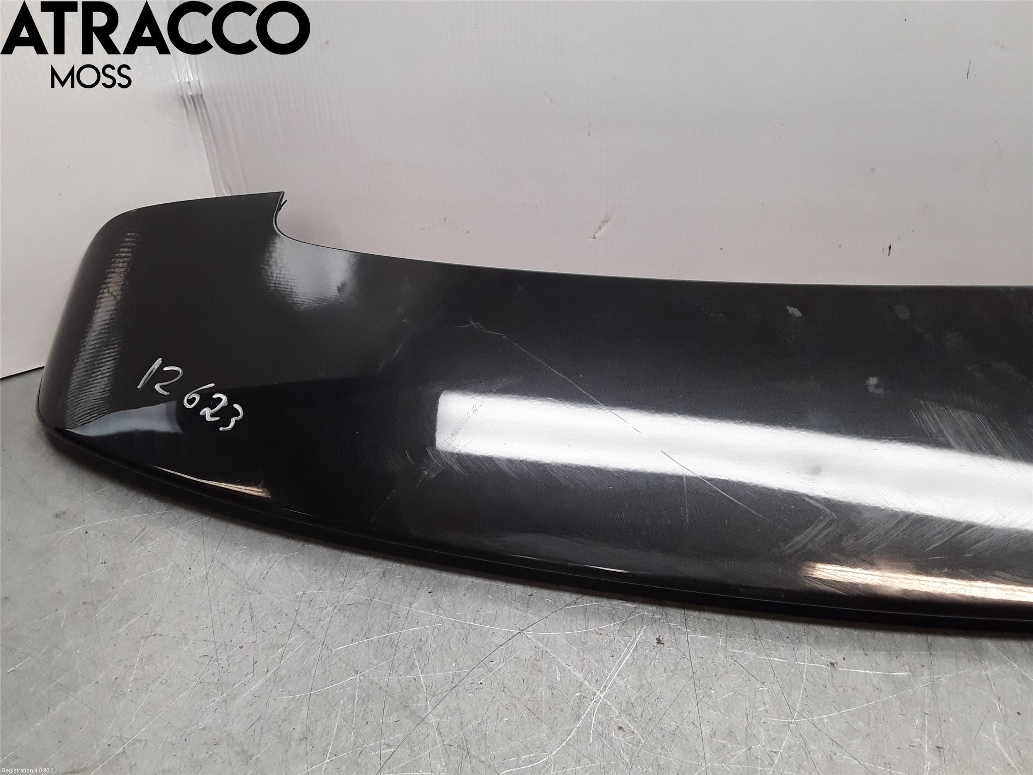 Toyota AVENSIS 09-15 Spoiler Bakluke