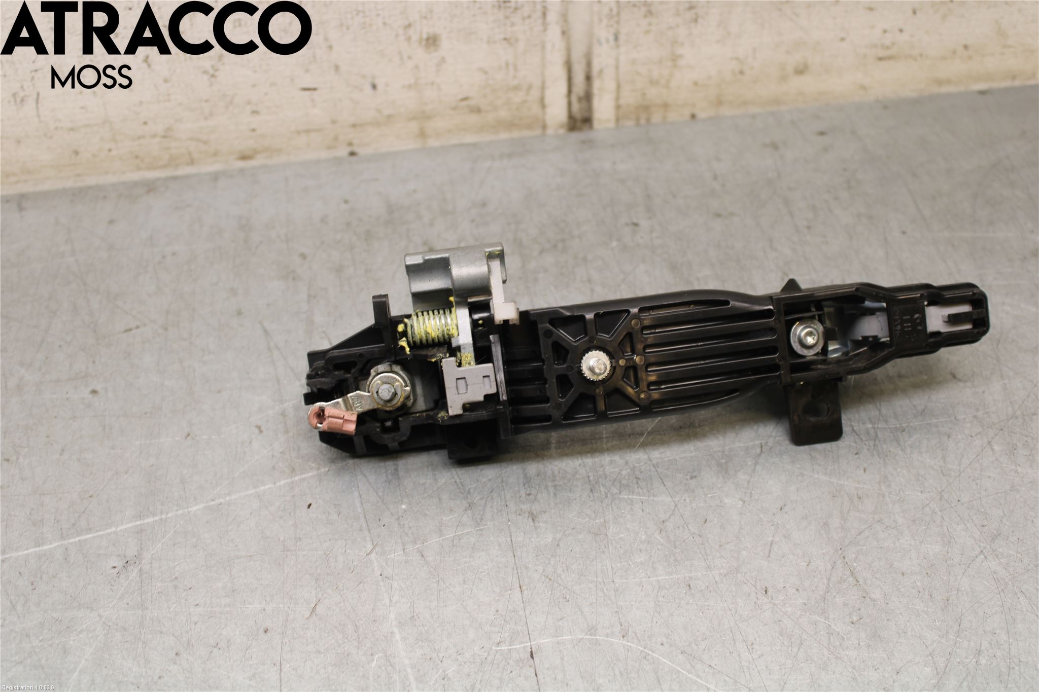 Mazda 2 (DE) 08-15 Dørhandtak Ytre Venstre