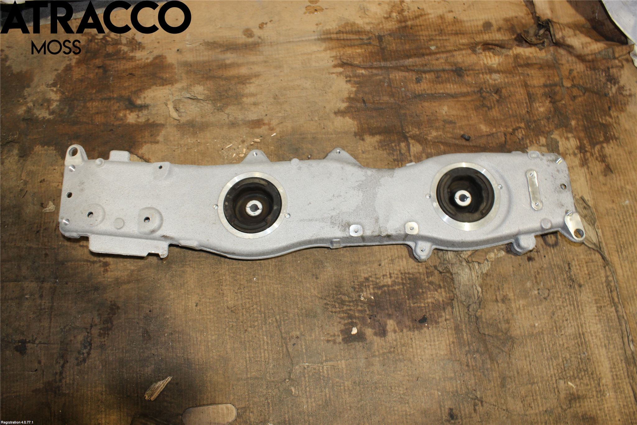 Volkswagen VW GOLF / E-GOLF VII 13-20 Motor Feste Stål-Alu