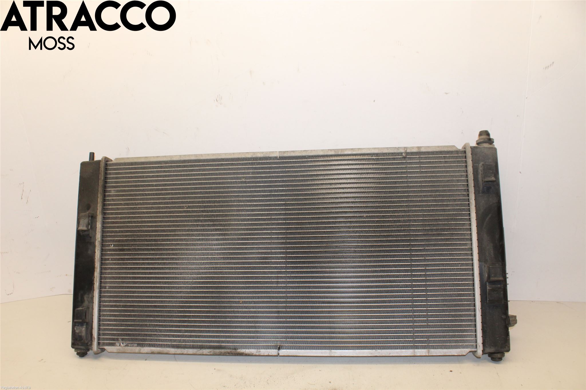 Nissan LEAF 11-17 Radiator Automat