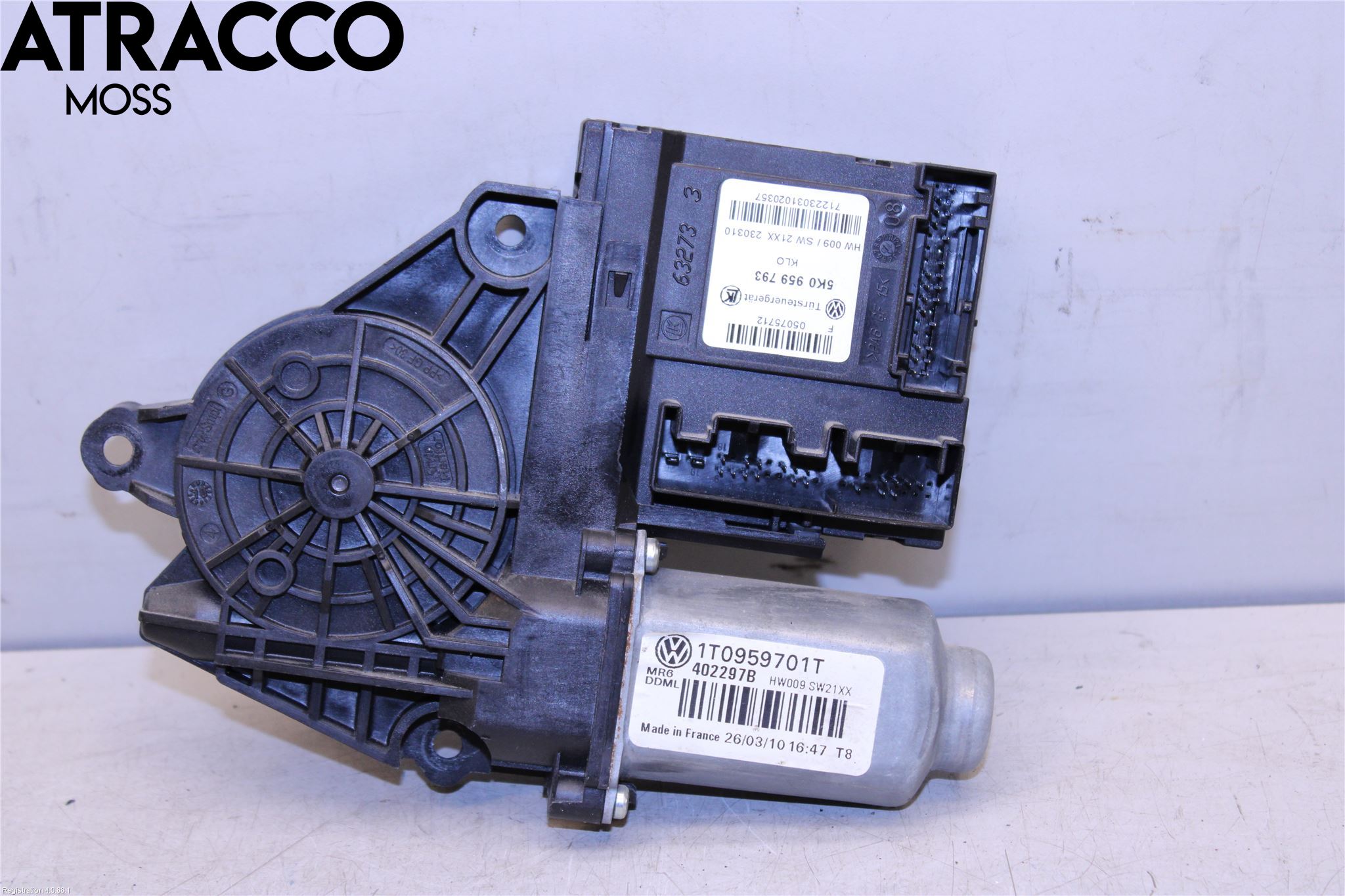 Volkswagen VW CADDY      04-10 Vindusheismotor