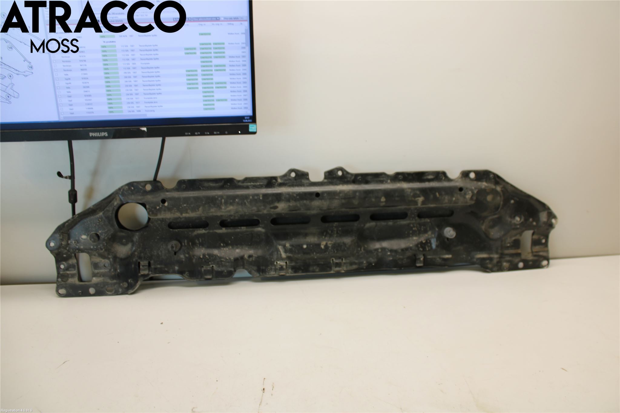 BMW 5 E60/61 Sed/Tou 02-10 Panserlåsplate-Bjelke