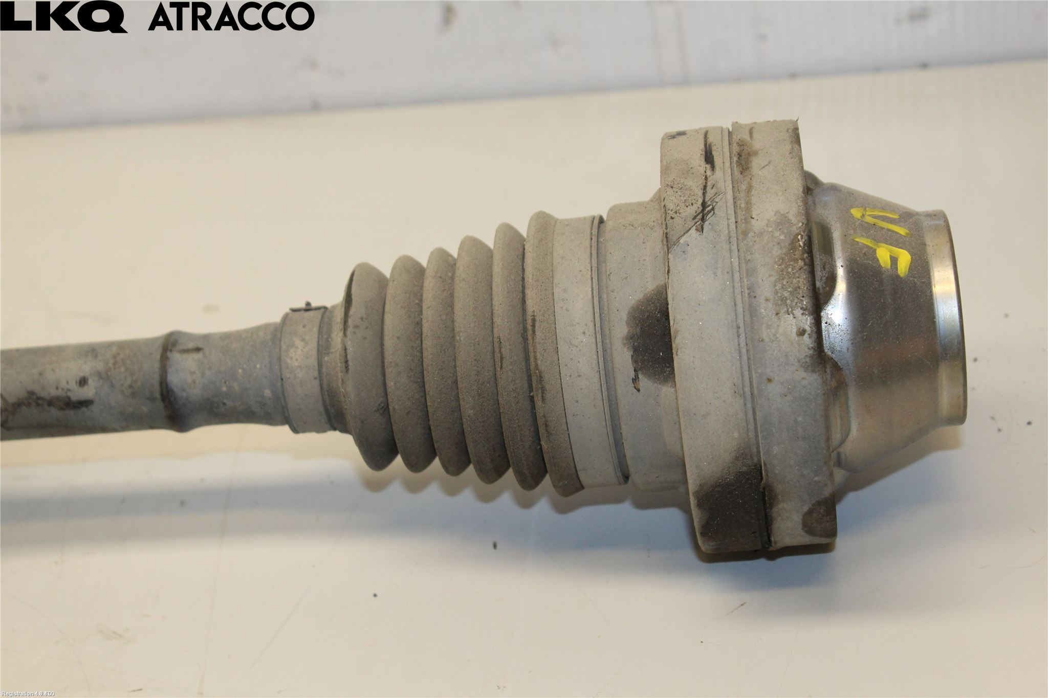 Volkswagen VW TOUAREG 7L 03-10 Drivaksel Foran Kompl Venstre