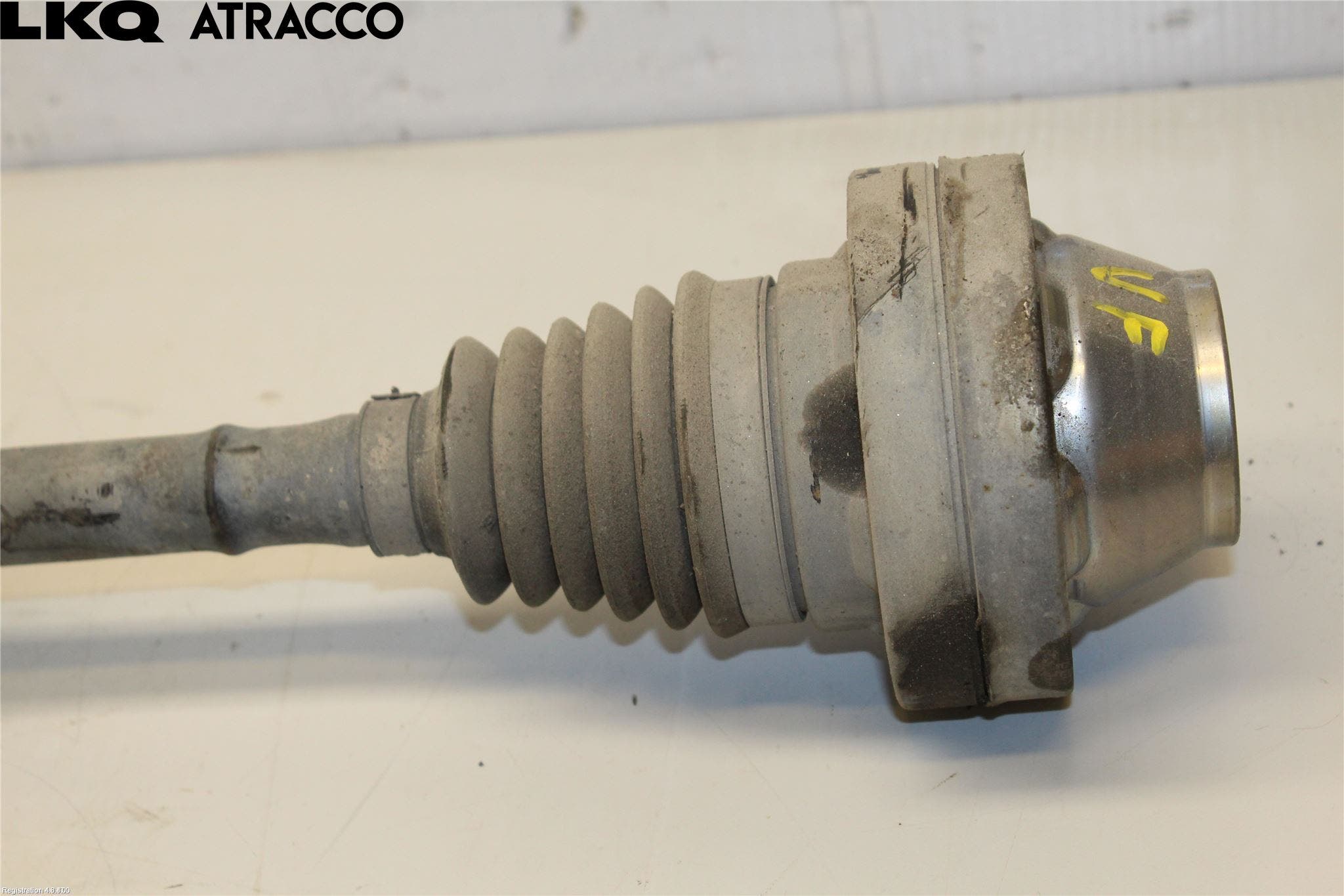 Volkswagen VW TOUAREG 7L 03-10 Drivaksel Foran Kompl Venstre