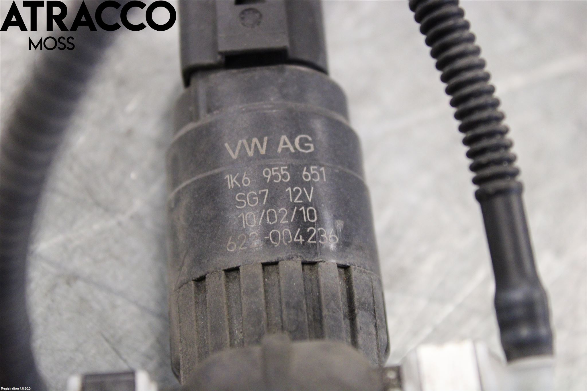 Volkswagen VW GOLF VI 09-13 Spylerpumpe Bakluke