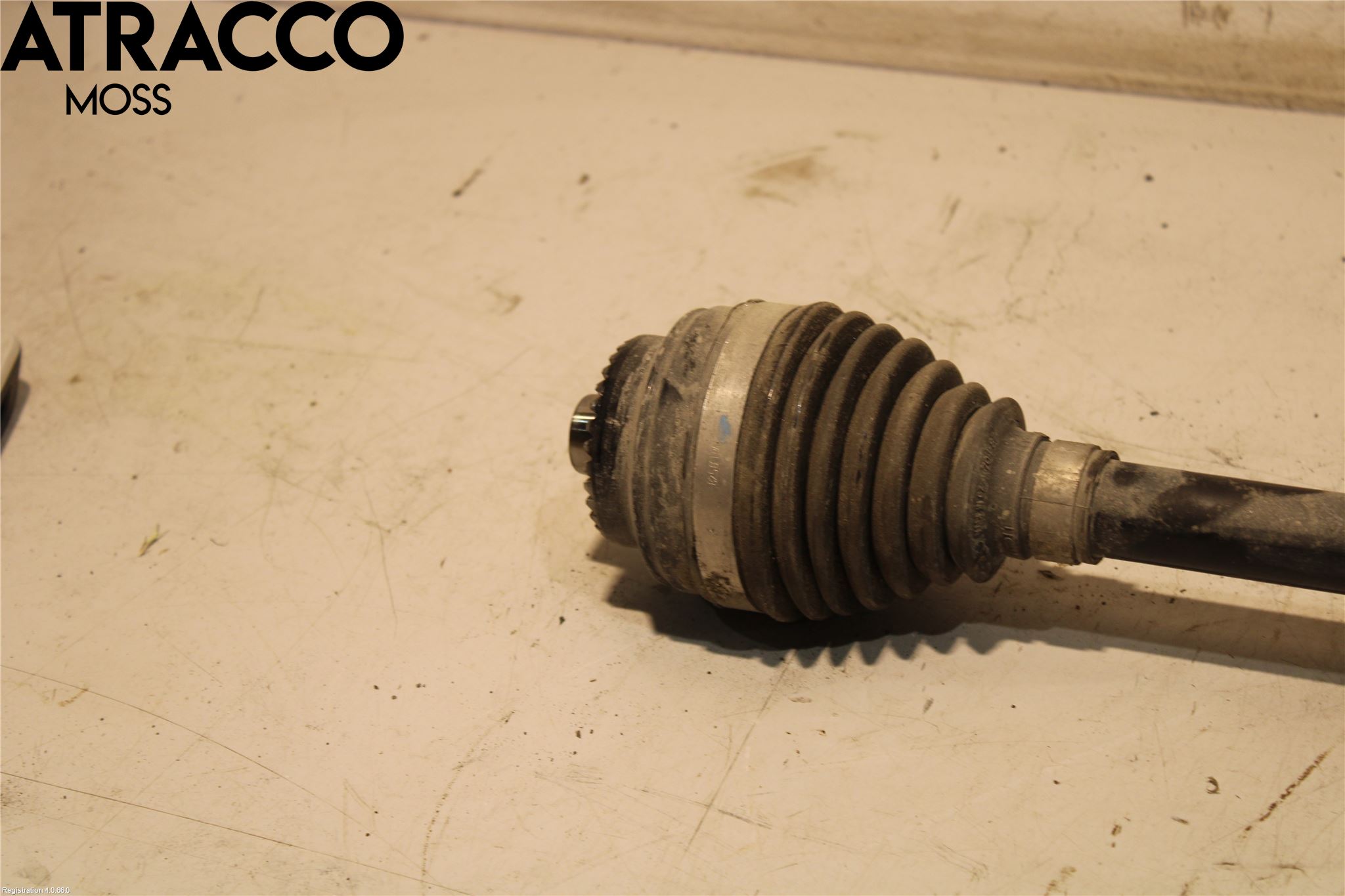 Mini COUNTRYMAN F60 17-23 Drivaksel Bak Kompl Høyre