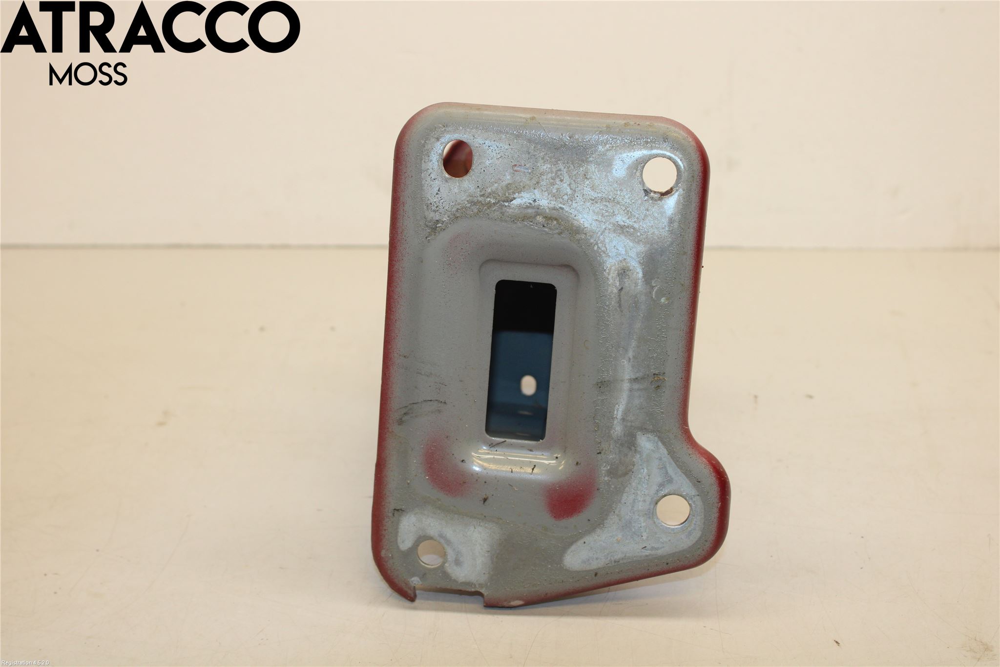 Nissan QASHQAI 14-17 Støtfanger Foran Feste