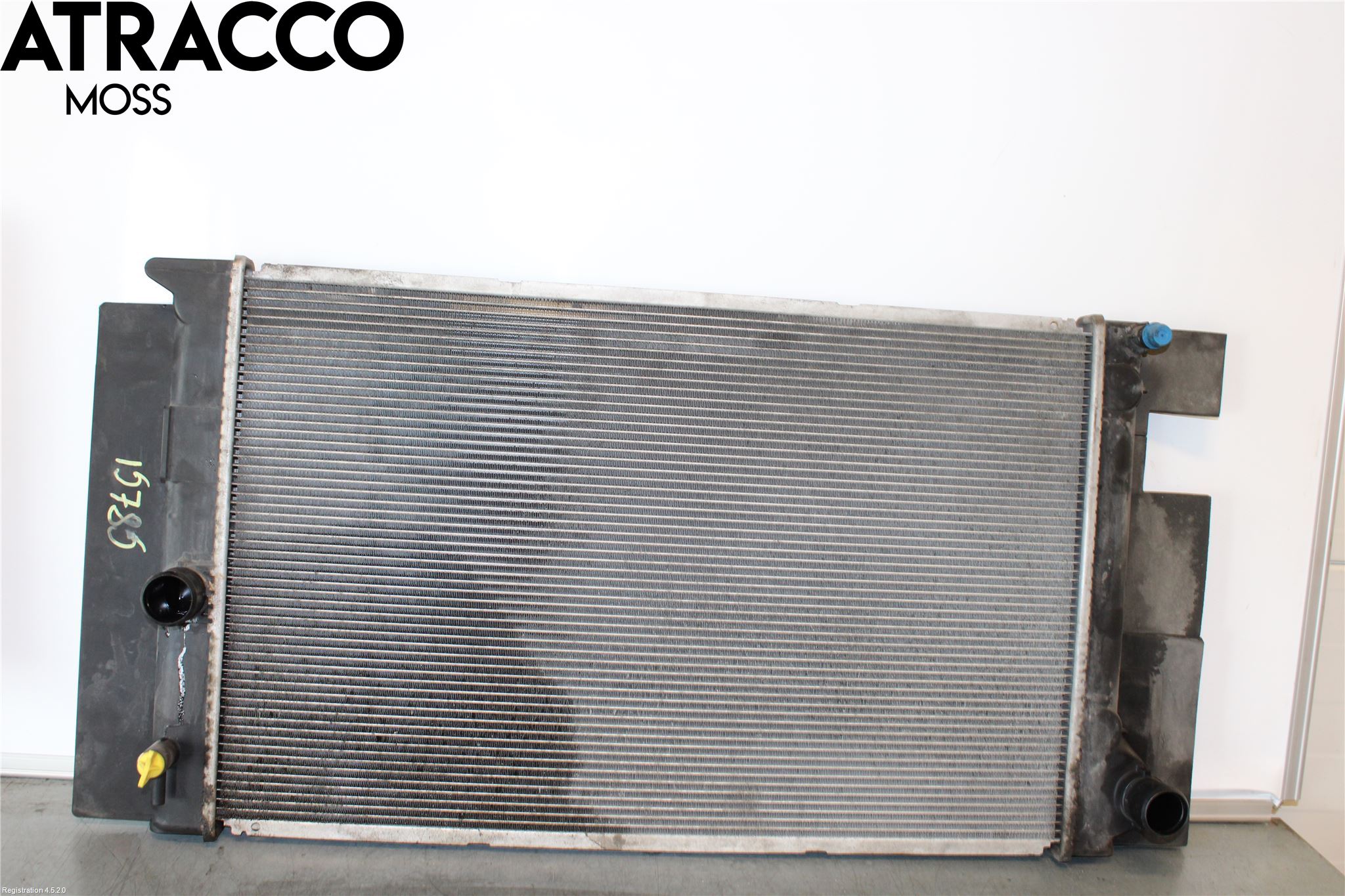 Toyota AURIS 10-12 Radiator Manuell