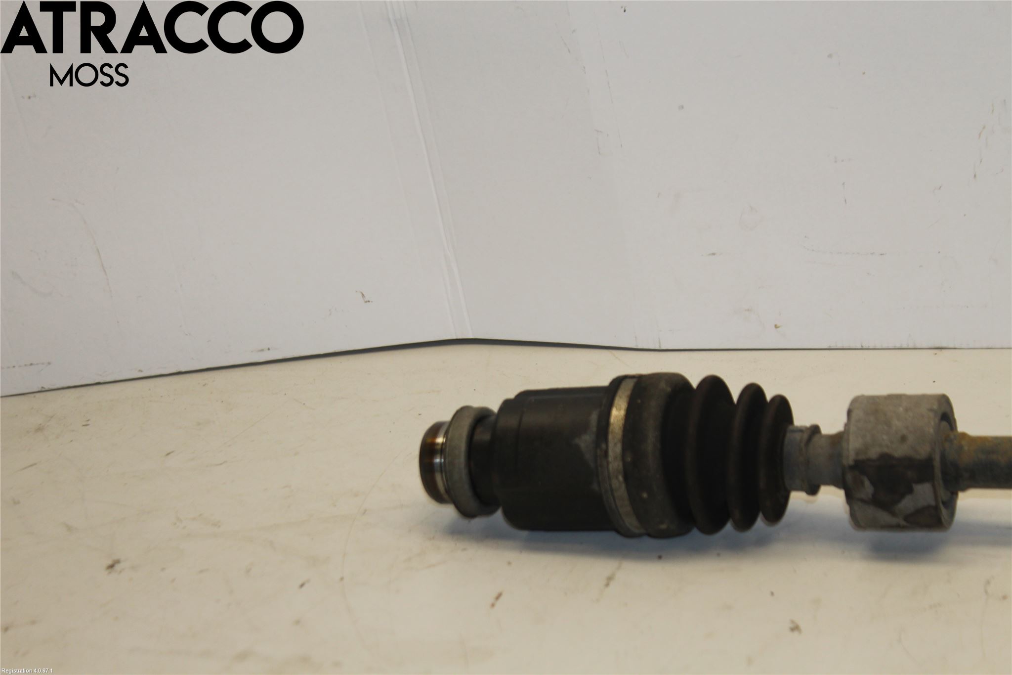 Suzuki SWIFT 11-16 Drivaksel Foran Kompl Høyre