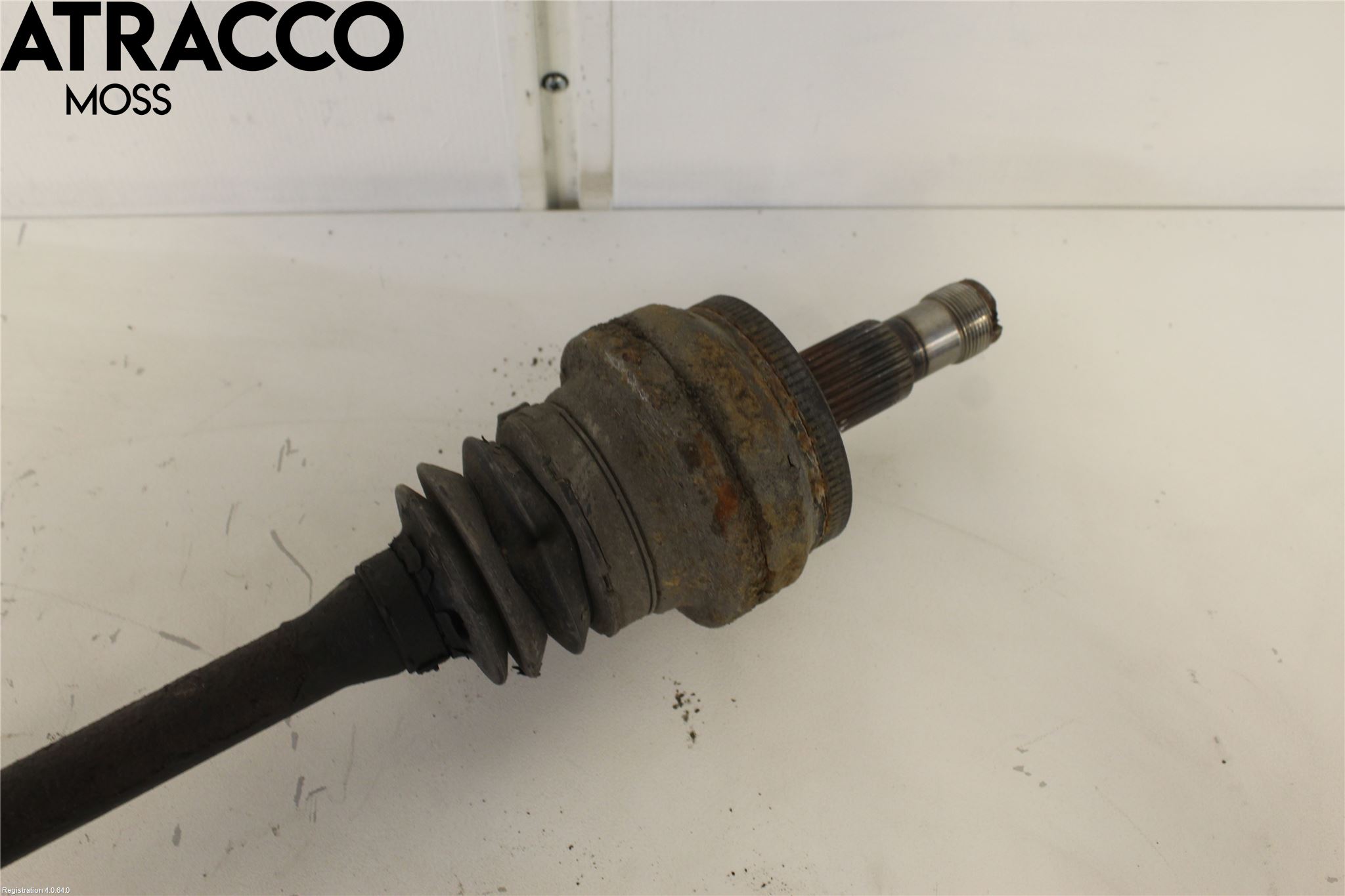 Mercedes-Benz MB E-KLASS (W212) 09-16 Drivaksel Bak Kompl Høyre